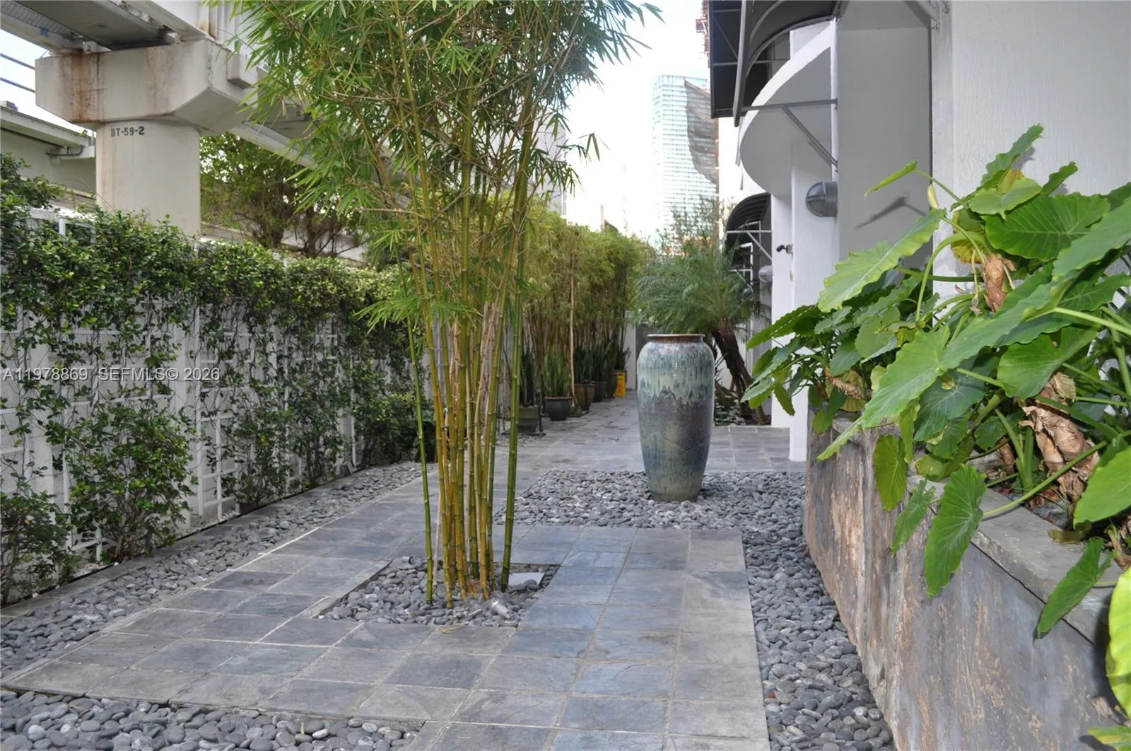234 Ne 3rd St 908, Miami, Florida 33132, Miami, Florida 33132, 1 Bedroom Bedrooms, ,1 BathroomBathrooms,Residential Lease,For Rent,234 Ne 3rd St 908, Miami, Florida 33132,A11978869