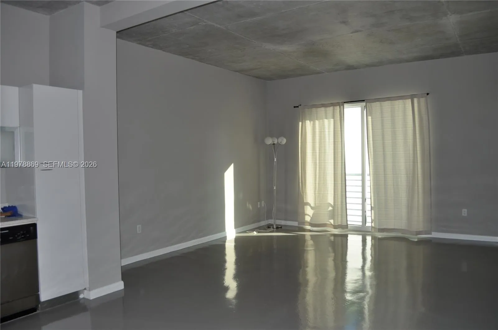 234 Ne 3rd St 908, Miami, Florida 33132, Miami, Florida 33132, 1 Bedroom Bedrooms, ,1 BathroomBathrooms,Residential Lease,For Rent,234 Ne 3rd St 908, Miami, Florida 33132,A11978869