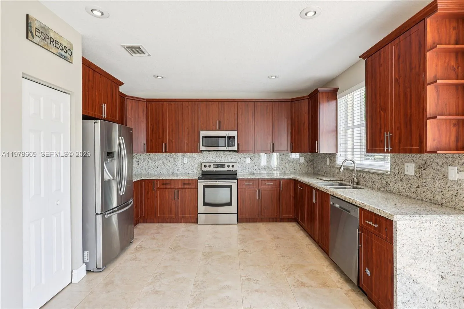 2142 Nw 77th Ter, Pembroke Pines, Florida 33024, Pembroke Pines, Florida 33024, 4 Bedrooms Bedrooms, ,3 BathroomsBathrooms,Residential,For Sale,2142 Nw 77th Ter, Pembroke Pines, Florida 33024,A11978669