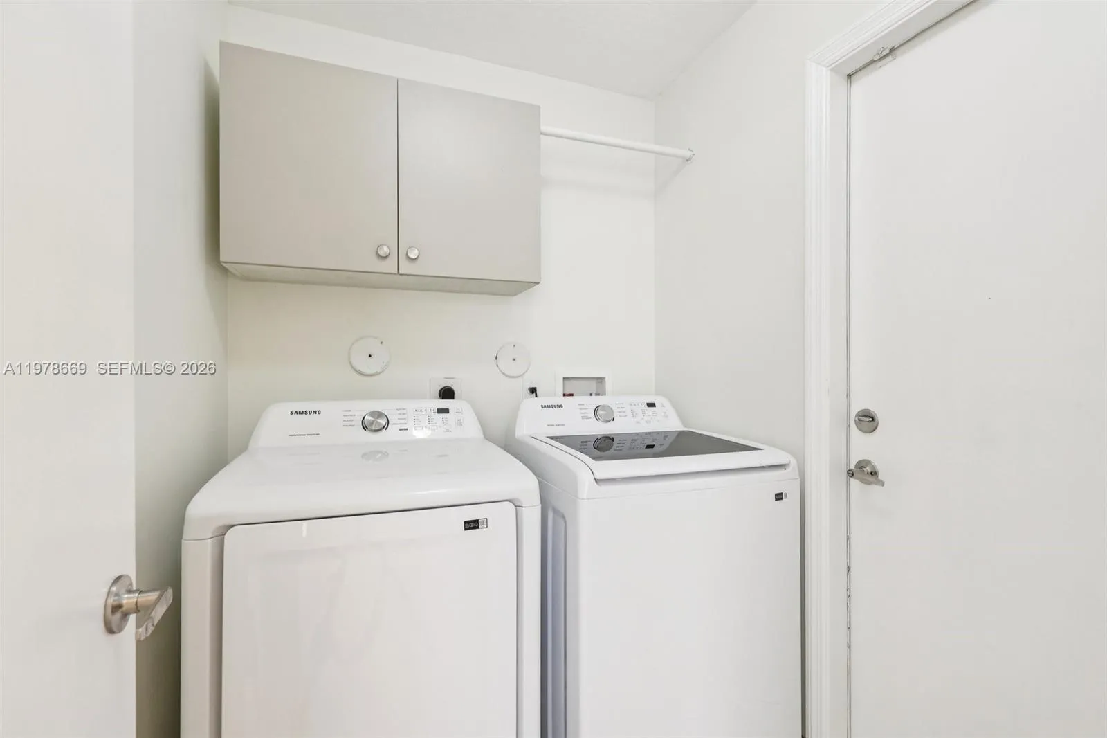 2142 Nw 77th Ter, Pembroke Pines, Florida 33024, Pembroke Pines, Florida 33024, 4 Bedrooms Bedrooms, ,3 BathroomsBathrooms,Residential,For Sale,2142 Nw 77th Ter, Pembroke Pines, Florida 33024,A11978669
