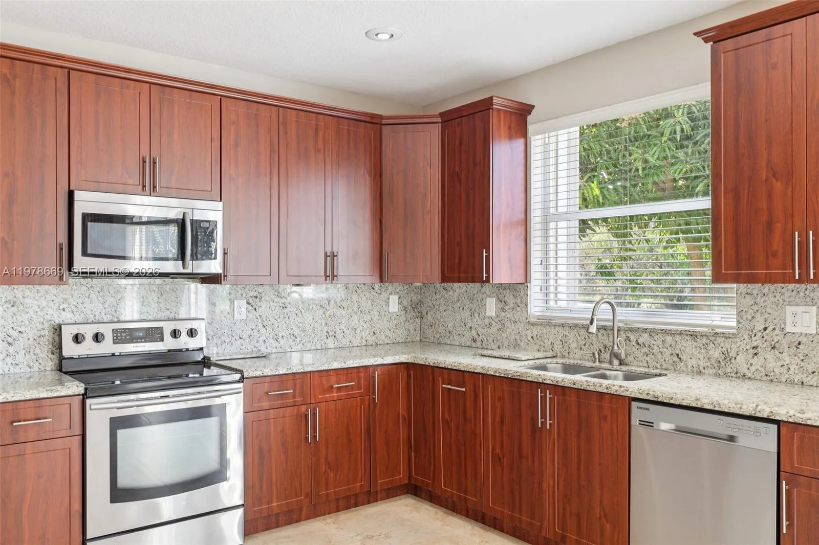 2142 Nw 77th Ter, Pembroke Pines, Florida 33024, Pembroke Pines, Florida 33024, 4 Bedrooms Bedrooms, ,3 BathroomsBathrooms,Residential,For Sale,2142 Nw 77th Ter, Pembroke Pines, Florida 33024,A11978669