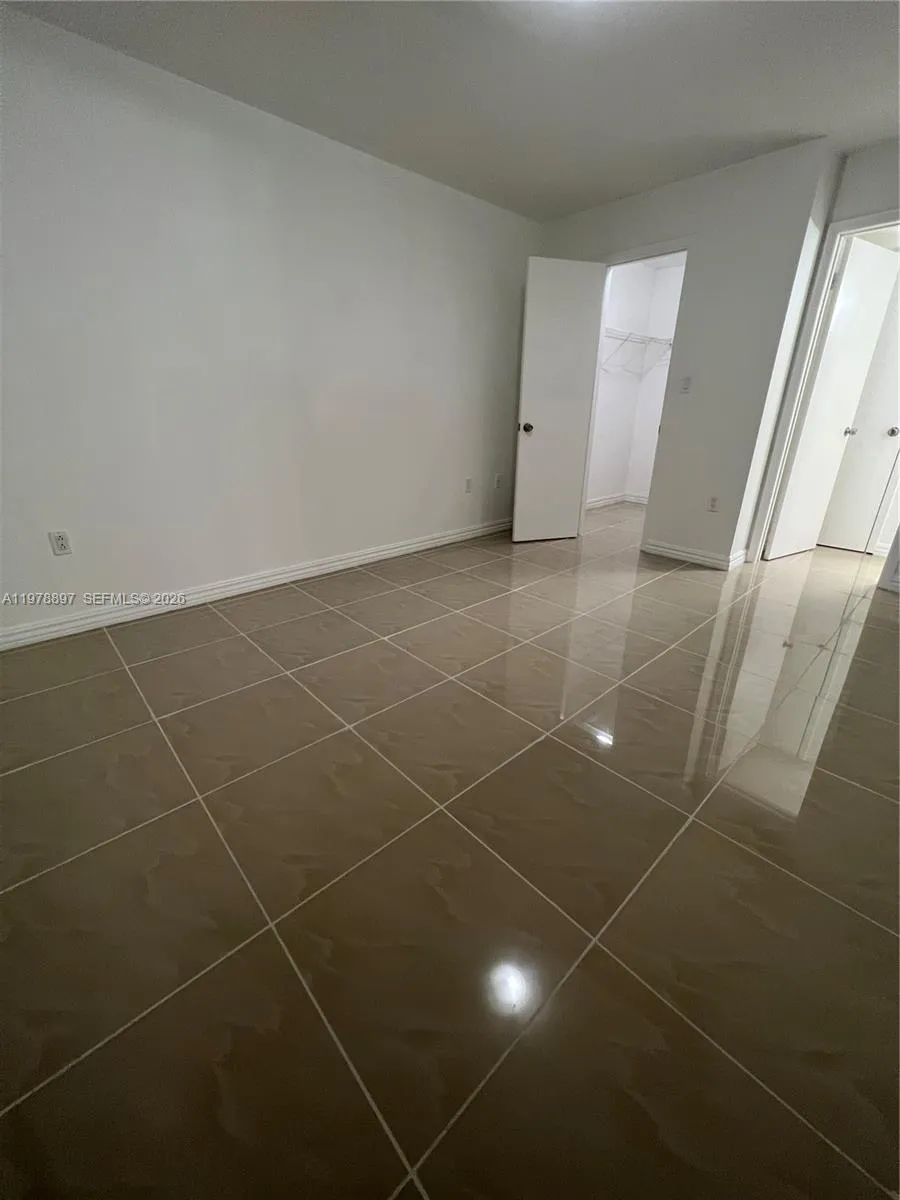 15581 Sw 104th Ter 224, Miami, Florida 33196, Miami, Florida 33196, 1 Bedroom Bedrooms, ,1 BathroomBathrooms,Residential Lease,For Rent,15581 Sw 104th Ter 224, Miami, Florida 33196,A11978897