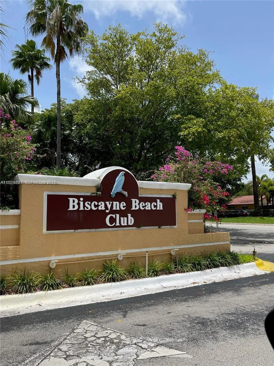 15581 Sw 104th Ter 224, Miami, Florida 33196, Miami, Florida 33196, 1 Bedroom Bedrooms, ,1 BathroomBathrooms,Residential Lease,For Rent,15581 Sw 104th Ter 224, Miami, Florida 33196,A11978897
