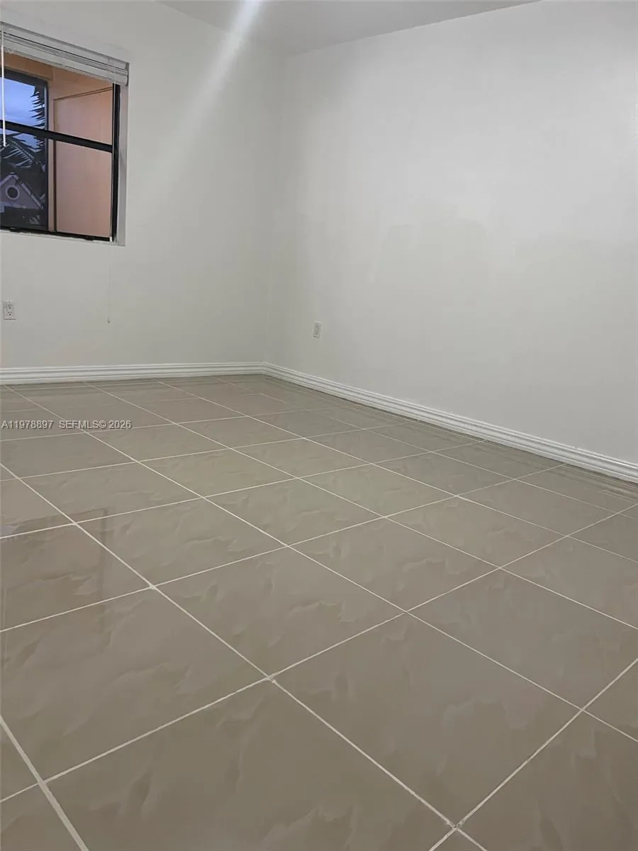 15581 Sw 104th Ter 224, Miami, Florida 33196, Miami, Florida 33196, 1 Bedroom Bedrooms, ,1 BathroomBathrooms,Residential Lease,For Rent,15581 Sw 104th Ter 224, Miami, Florida 33196,A11978897
