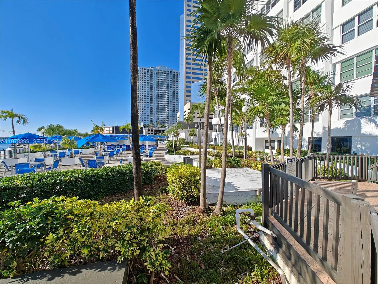 999 Brickell Bay Dr 710, Miami, Florida 33131, Miami, Florida 33131, 2 Bedrooms Bedrooms, ,2 BathroomsBathrooms,Residential Lease,For Rent,999 Brickell Bay Dr 710, Miami, Florida 33131,A11978899