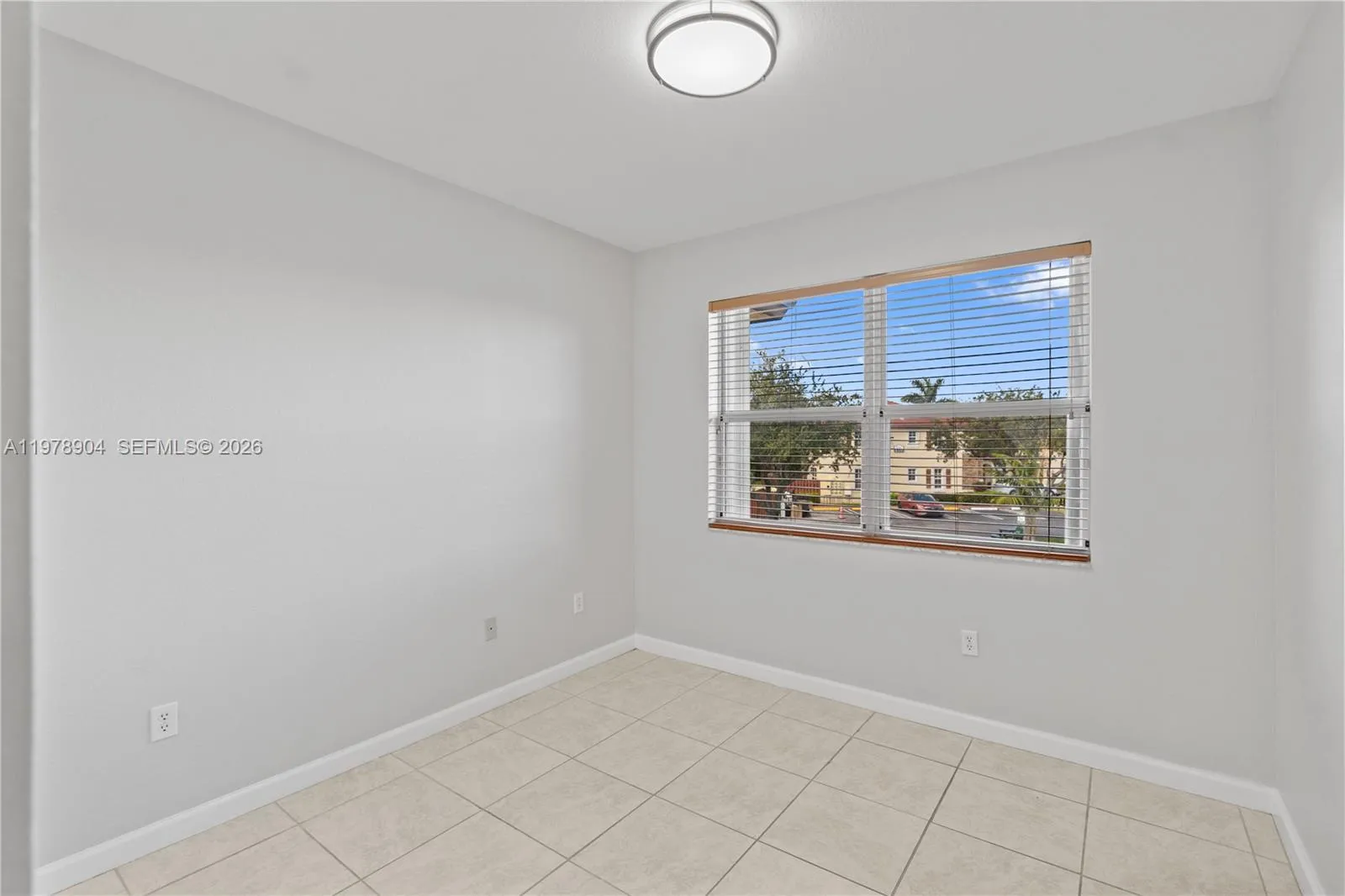 1655 Ne 33rd Rd 102-4, Homestead, Florida 33033, Homestead, Florida 33033, 3 Bedrooms Bedrooms, ,2 BathroomsBathrooms,Residential Lease,For Rent,1655 Ne 33rd Rd 102-4, Homestead, Florida 33033,A11978904