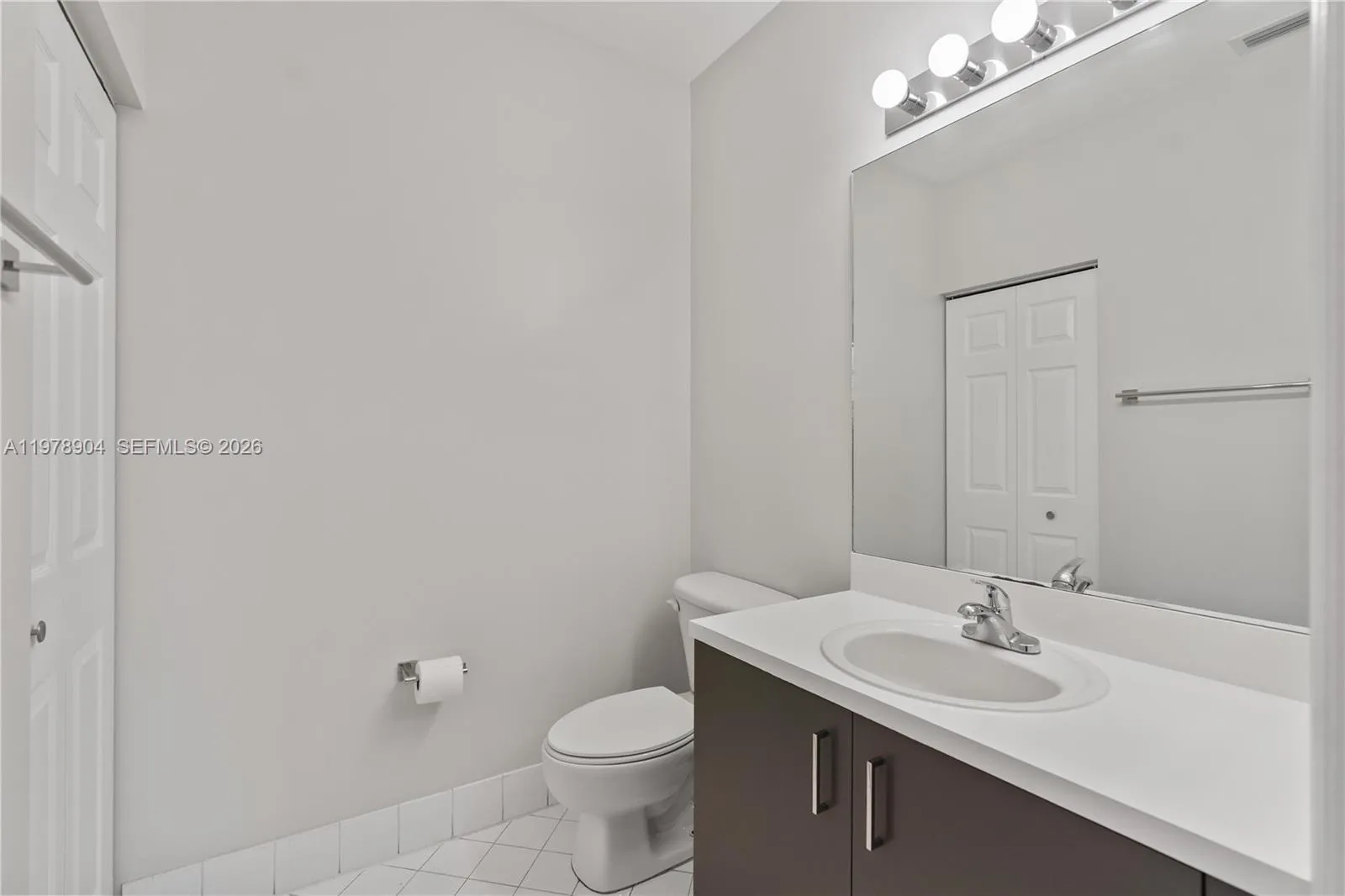 1655 Ne 33rd Rd 102-4, Homestead, Florida 33033, Homestead, Florida 33033, 3 Bedrooms Bedrooms, ,2 BathroomsBathrooms,Residential Lease,For Rent,1655 Ne 33rd Rd 102-4, Homestead, Florida 33033,A11978904