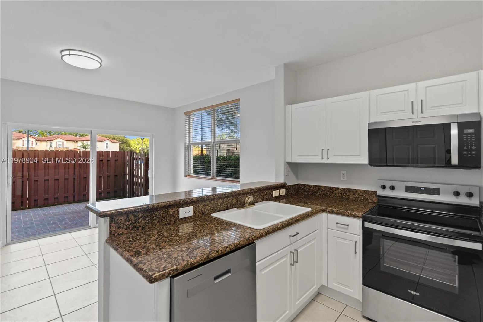 1655 Ne 33rd Rd 102-4, Homestead, Florida 33033, Homestead, Florida 33033, 3 Bedrooms Bedrooms, ,2 BathroomsBathrooms,Residential Lease,For Rent,1655 Ne 33rd Rd 102-4, Homestead, Florida 33033,A11978904