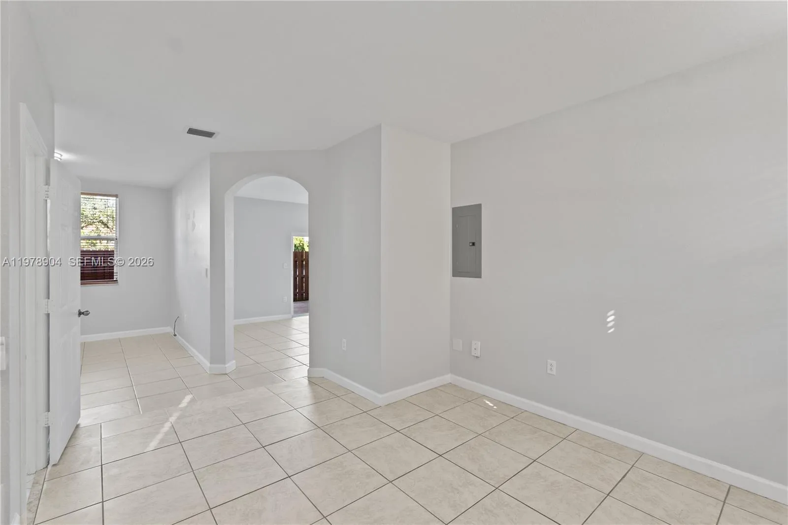 1655 Ne 33rd Rd 102-4, Homestead, Florida 33033, Homestead, Florida 33033, 3 Bedrooms Bedrooms, ,2 BathroomsBathrooms,Residential Lease,For Rent,1655 Ne 33rd Rd 102-4, Homestead, Florida 33033,A11978904