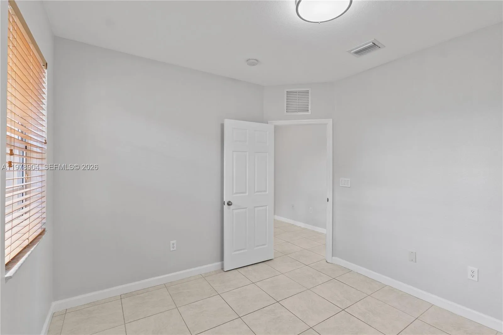 1655 Ne 33rd Rd 102-4, Homestead, Florida 33033, Homestead, Florida 33033, 3 Bedrooms Bedrooms, ,2 BathroomsBathrooms,Residential Lease,For Rent,1655 Ne 33rd Rd 102-4, Homestead, Florida 33033,A11978904