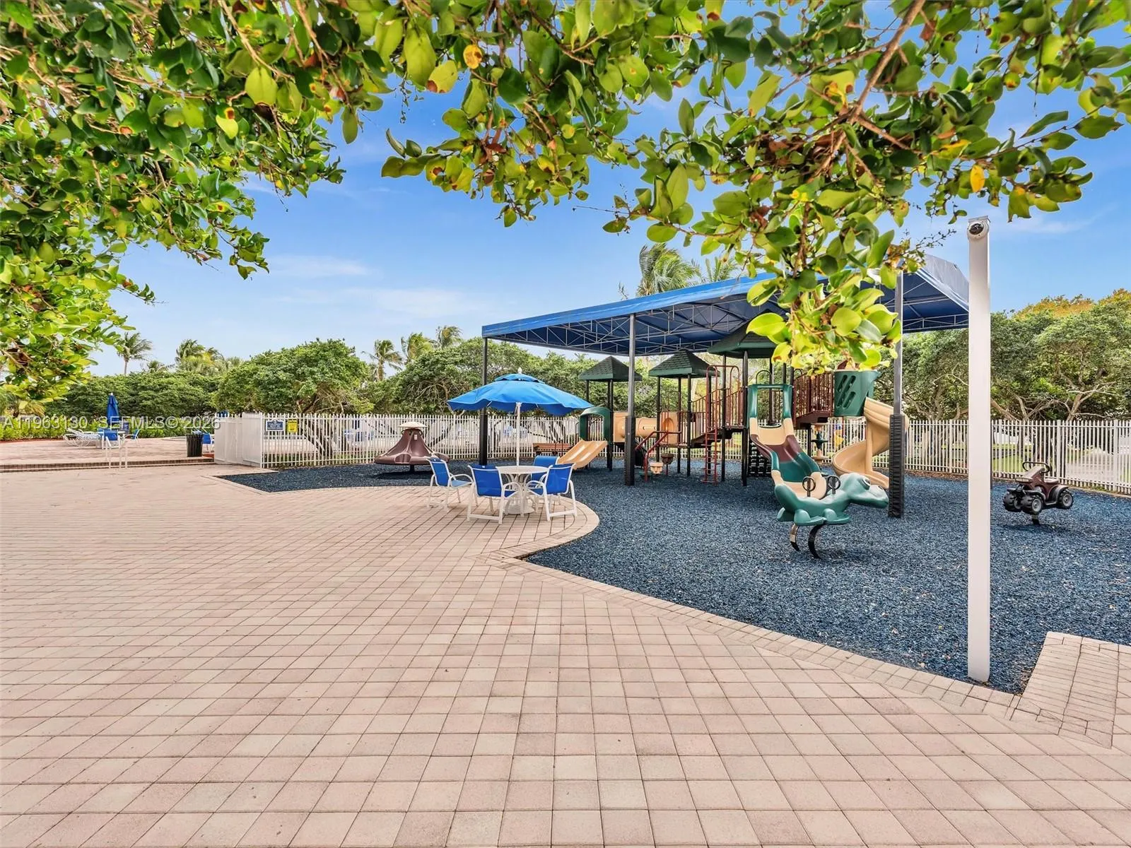 2237 Nw 171st Ter, Pembroke Pines, Florida 33028, Pembroke Pines, Florida 33028, 3 Bedrooms Bedrooms, ,2 BathroomsBathrooms,Residential,For Sale,2237 Nw 171st Ter, Pembroke Pines, Florida 33028,A11963130