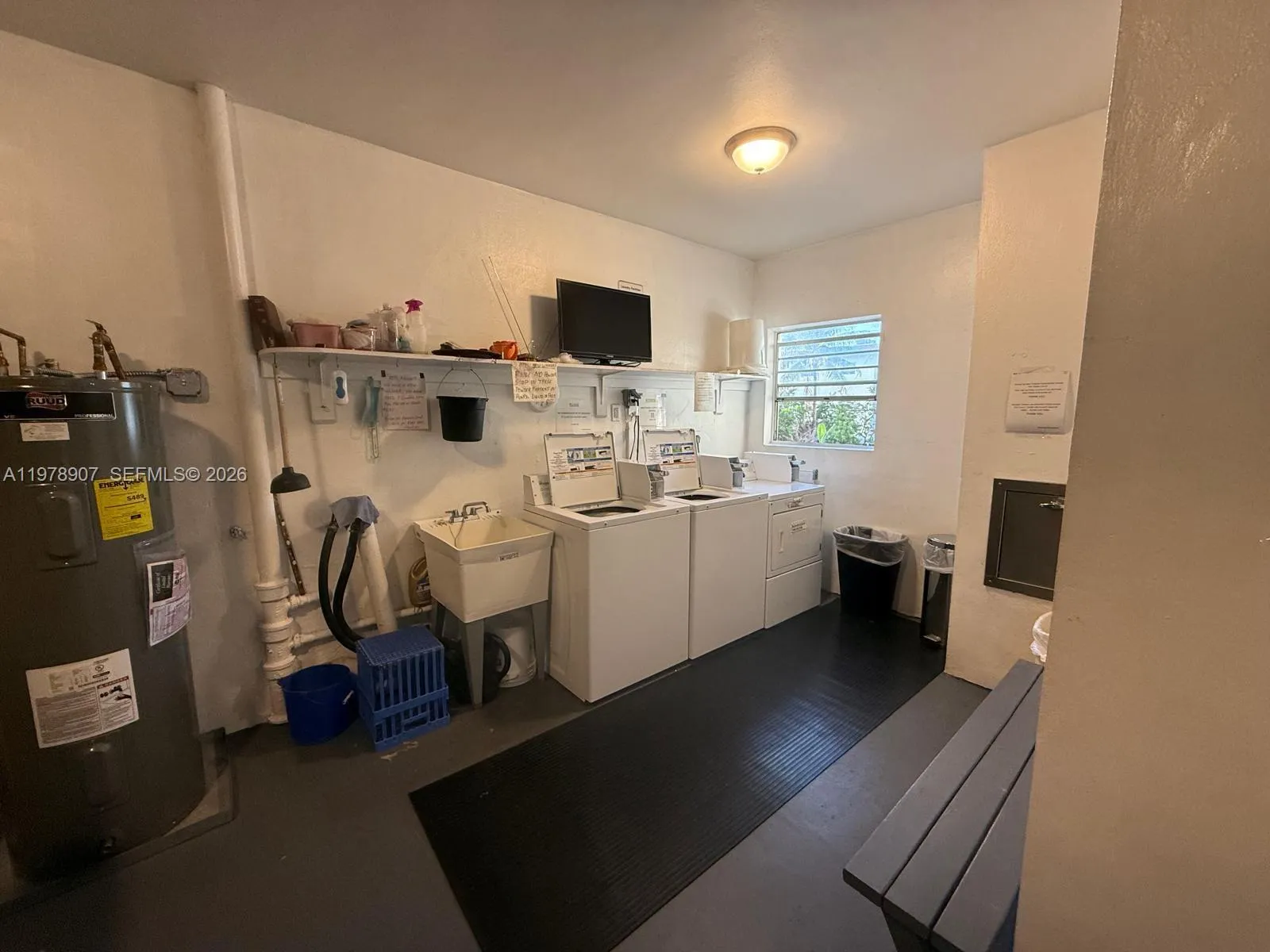 Hollywood, Florida 33020, 1 Bedroom Bedrooms, ,1 BathroomBathrooms,Residential Lease,For Rent,A11978907