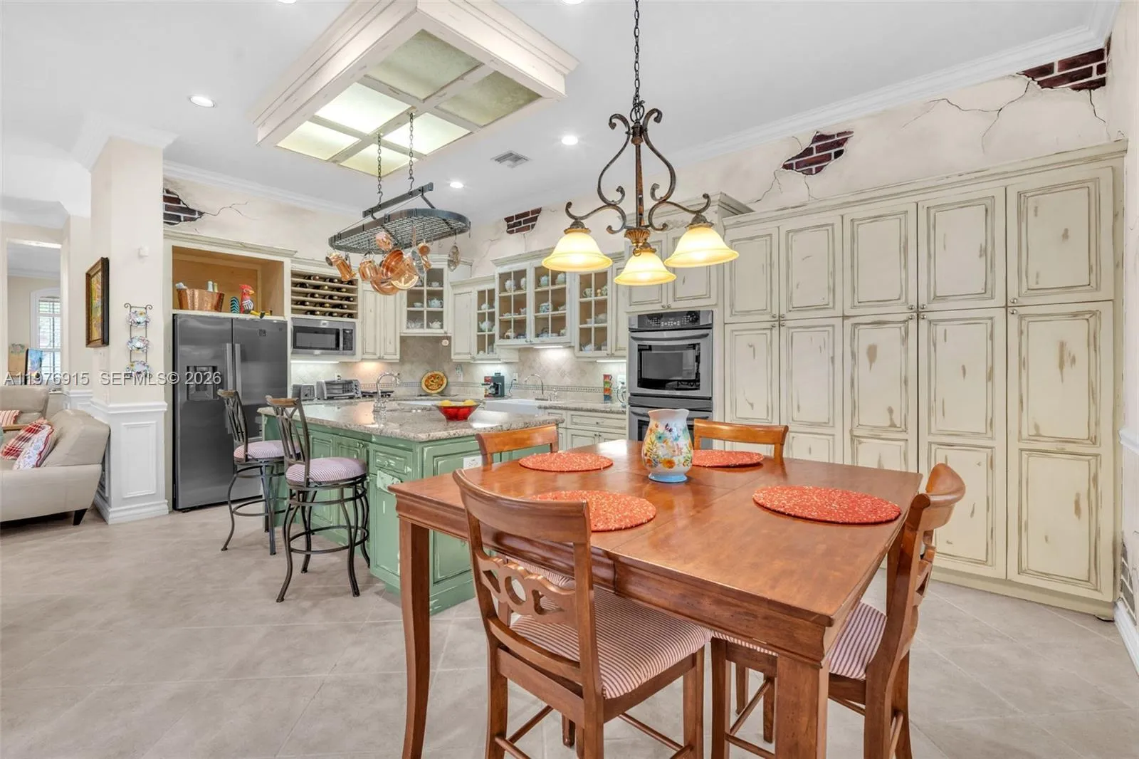 1435 Cardinal Way, Weston, Florida 33327, Weston, Florida 33327, 4 Bedrooms Bedrooms, 8 Rooms Rooms,2 BathroomsBathrooms,Residential,For Sale,1435 Cardinal Way, Weston, Florida 33327,A11976915