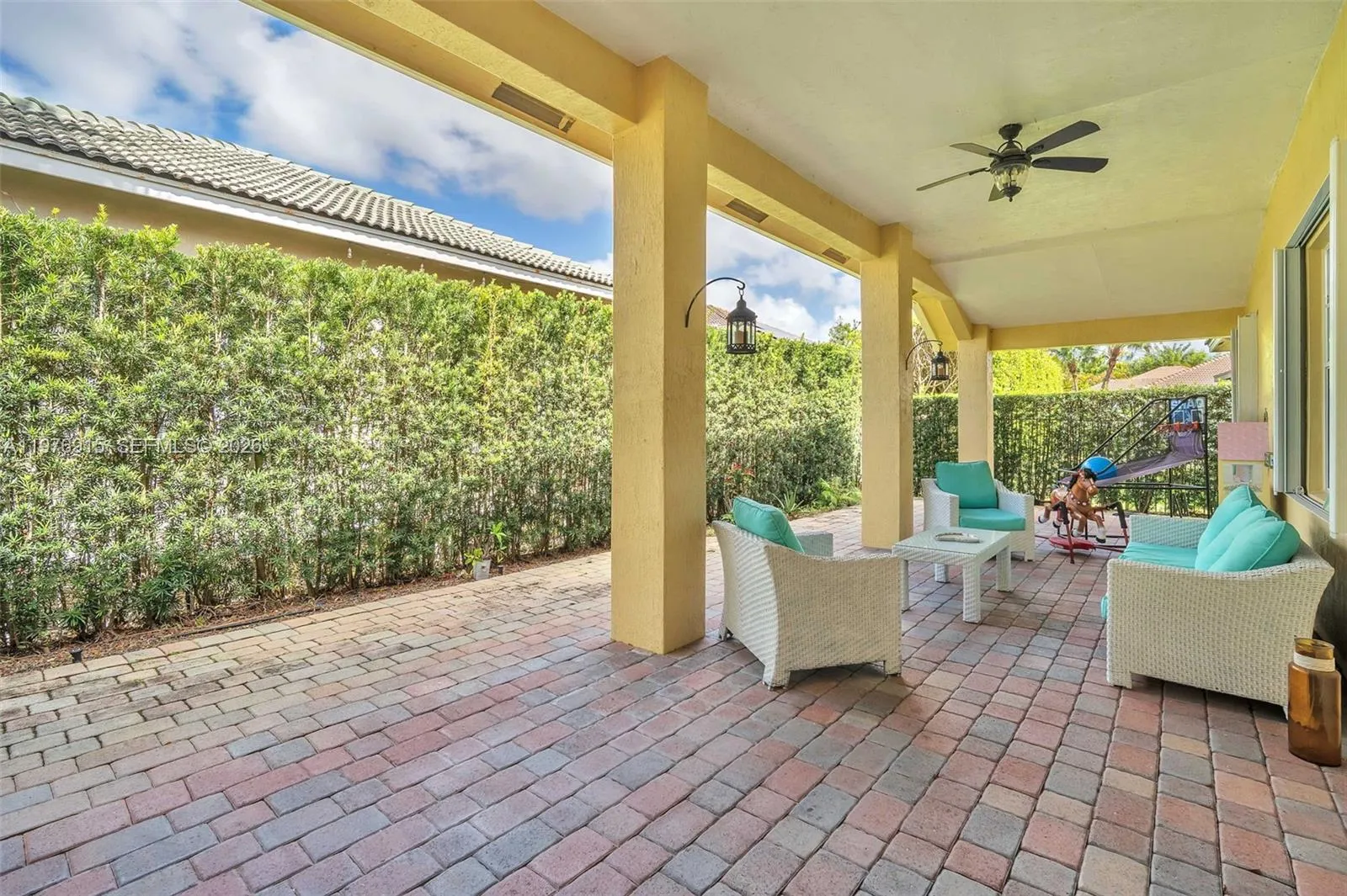 1435 Cardinal Way, Weston, Florida 33327, Weston, Florida 33327, 4 Bedrooms Bedrooms, 8 Rooms Rooms,2 BathroomsBathrooms,Residential,For Sale,1435 Cardinal Way, Weston, Florida 33327,A11976915