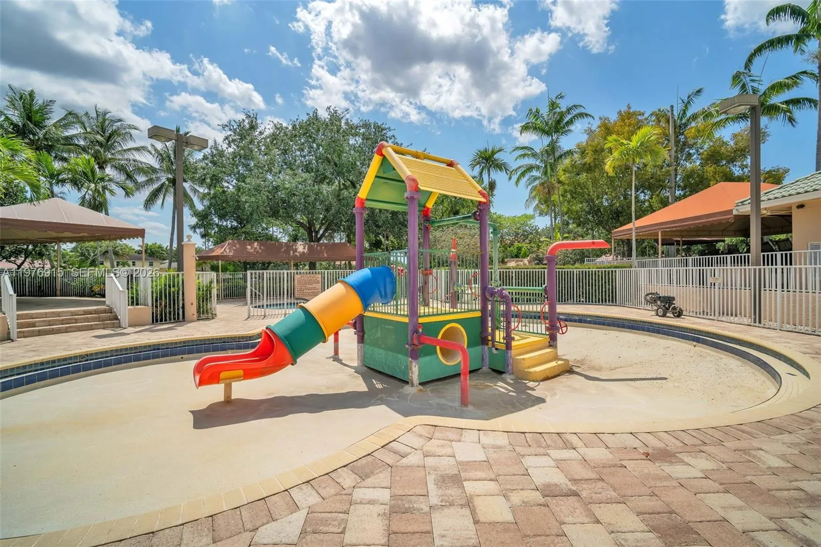 1435 Cardinal Way, Weston, Florida 33327, Weston, Florida 33327, 4 Bedrooms Bedrooms, 8 Rooms Rooms,2 BathroomsBathrooms,Residential,For Sale,1435 Cardinal Way, Weston, Florida 33327,A11976915