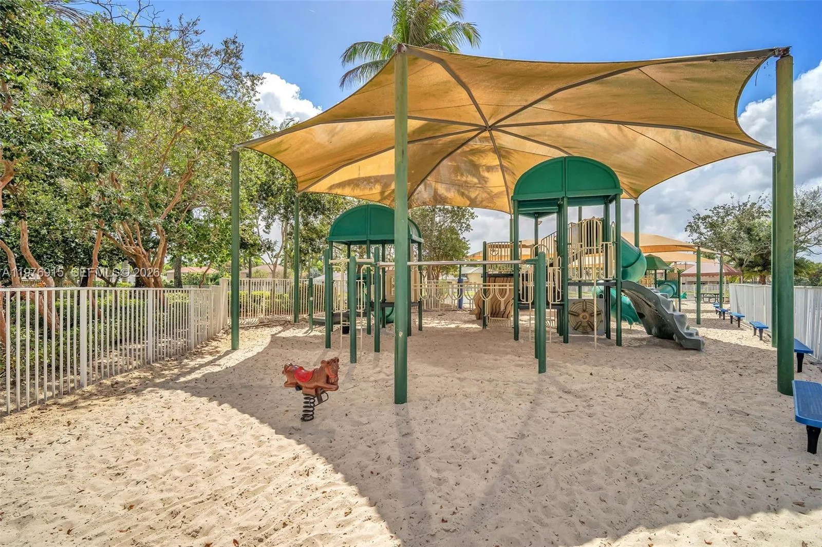 1435 Cardinal Way, Weston, Florida 33327, Weston, Florida 33327, 4 Bedrooms Bedrooms, 8 Rooms Rooms,2 BathroomsBathrooms,Residential,For Sale,1435 Cardinal Way, Weston, Florida 33327,A11976915