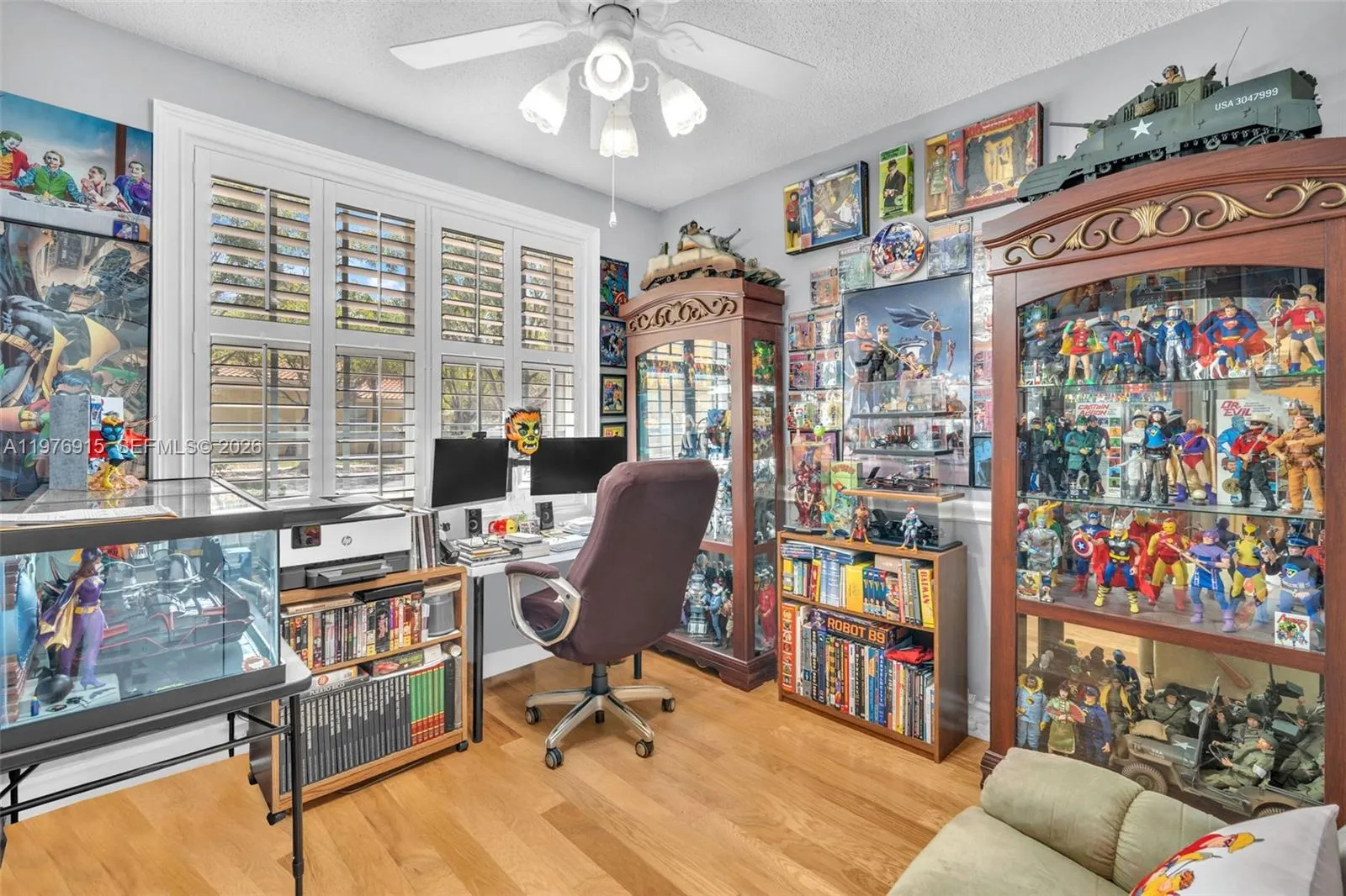 1435 Cardinal Way, Weston, Florida 33327, Weston, Florida 33327, 4 Bedrooms Bedrooms, 8 Rooms Rooms,2 BathroomsBathrooms,Residential,For Sale,1435 Cardinal Way, Weston, Florida 33327,A11976915