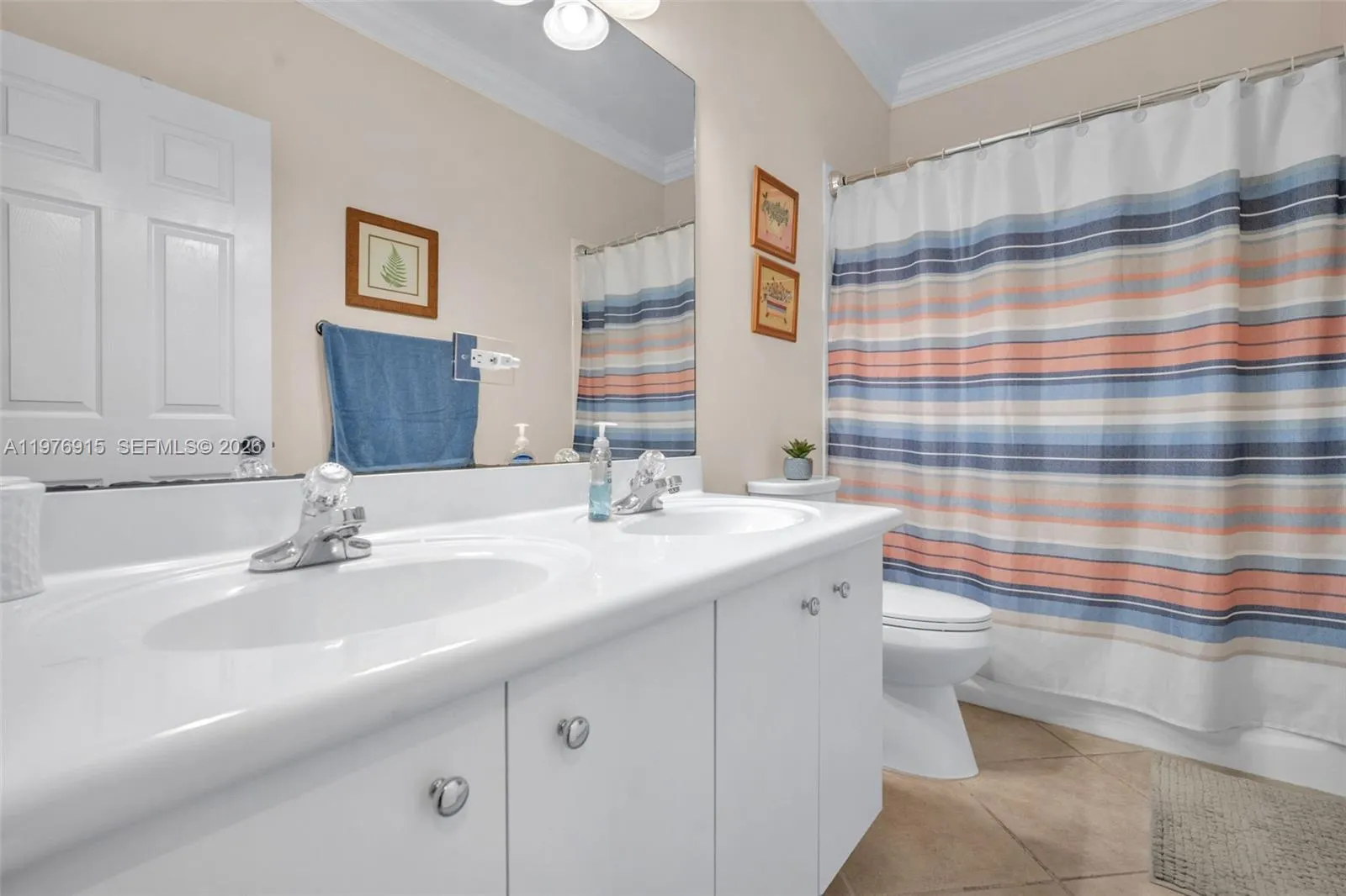 1435 Cardinal Way, Weston, Florida 33327, Weston, Florida 33327, 4 Bedrooms Bedrooms, 8 Rooms Rooms,2 BathroomsBathrooms,Residential,For Sale,1435 Cardinal Way, Weston, Florida 33327,A11976915