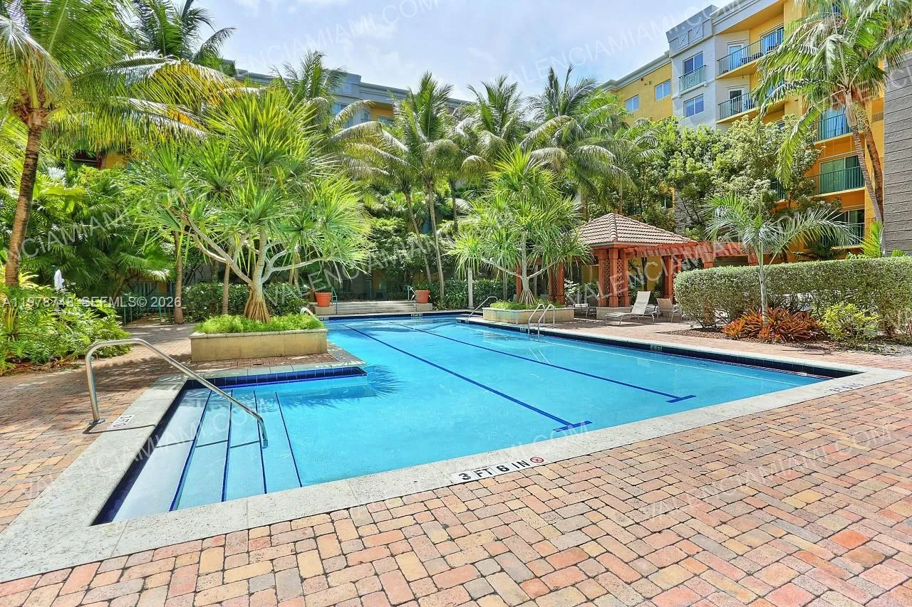 6001 Sw 70th St 429, South Miami, Florida 33143, South Miami, Florida 33143, 3 Bedrooms Bedrooms, ,2 BathroomsBathrooms,Residential Lease,For Rent,6001 Sw 70th St 429, South Miami, Florida 33143,A11978748