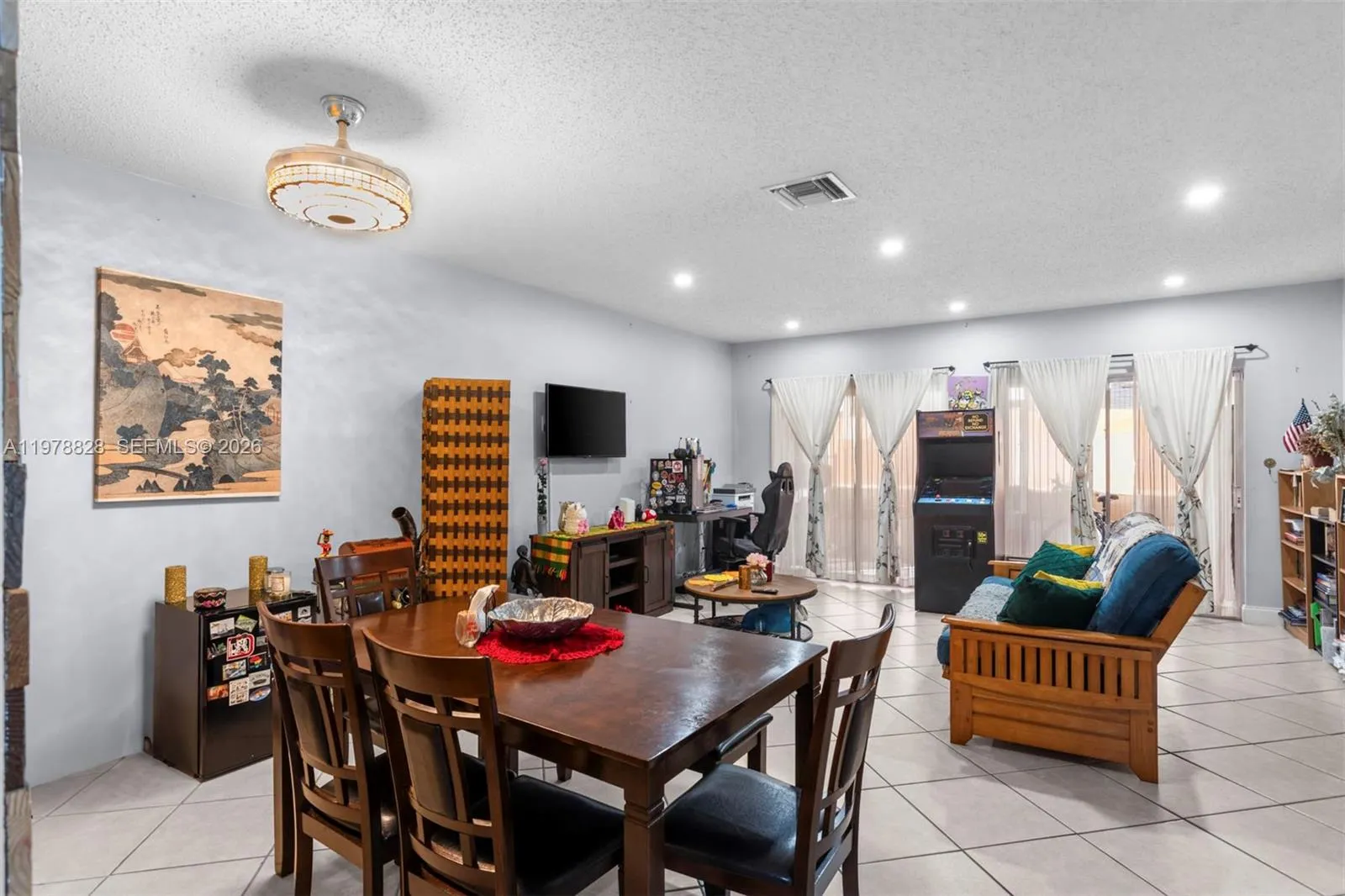 8380 Sw 154 56, Kendall, Florida 33193, Kendall, Florida 33193, 2 Bedrooms Bedrooms, ,2 BathroomsBathrooms,Residential Lease,For Rent,8380 Sw 154 56, Kendall, Florida 33193,A11978828