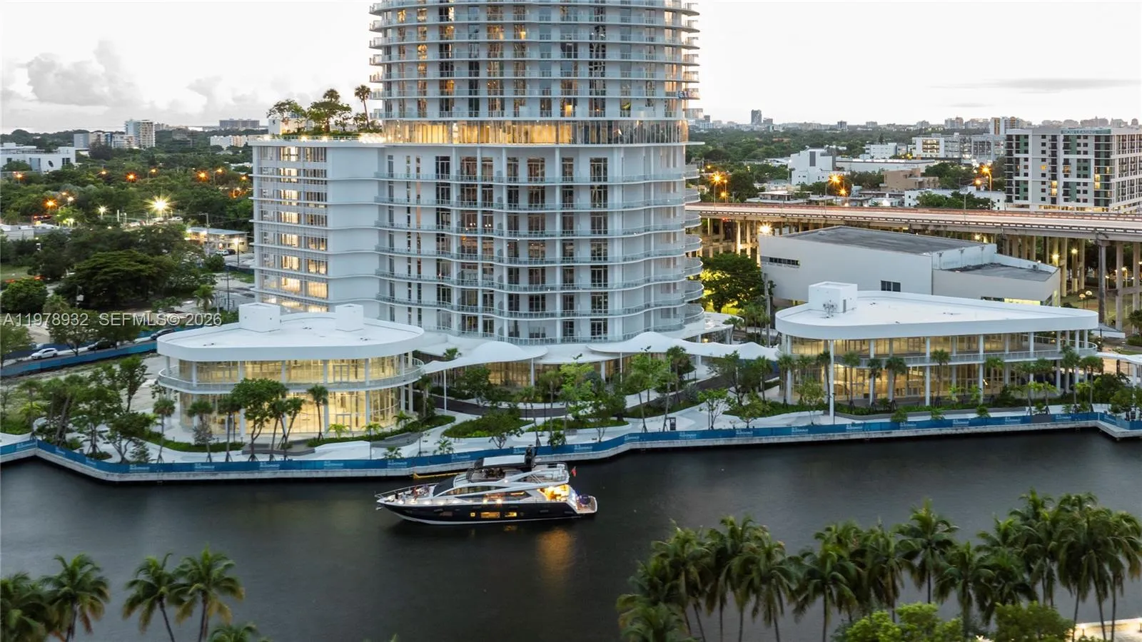 275 Sw 6th St 2006, Miami, Florida 33130, Miami, Florida 33130, 1 Bedroom Bedrooms, ,1 BathroomBathrooms,Residential Lease,For Rent,275 Sw 6th St 2006, Miami, Florida 33130,A11978932