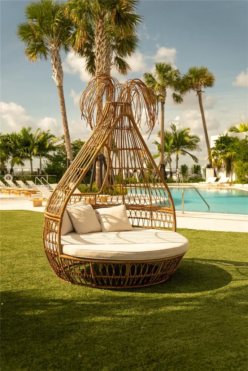 275 Sw 6th St 2006, Miami, Florida 33130, Miami, Florida 33130, 1 Bedroom Bedrooms, ,1 BathroomBathrooms,Residential Lease,For Rent,275 Sw 6th St 2006, Miami, Florida 33130,A11978932