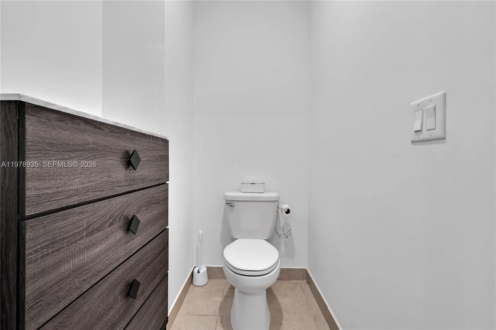 4703 Nw 84th Ct 4703, Doral, Florida 33166, Doral, Florida 33166, 3 Bedrooms Bedrooms, ,3 BathroomsBathrooms,Residential Lease,For Rent,4703 Nw 84th Ct 4703, Doral, Florida 33166,A11978935