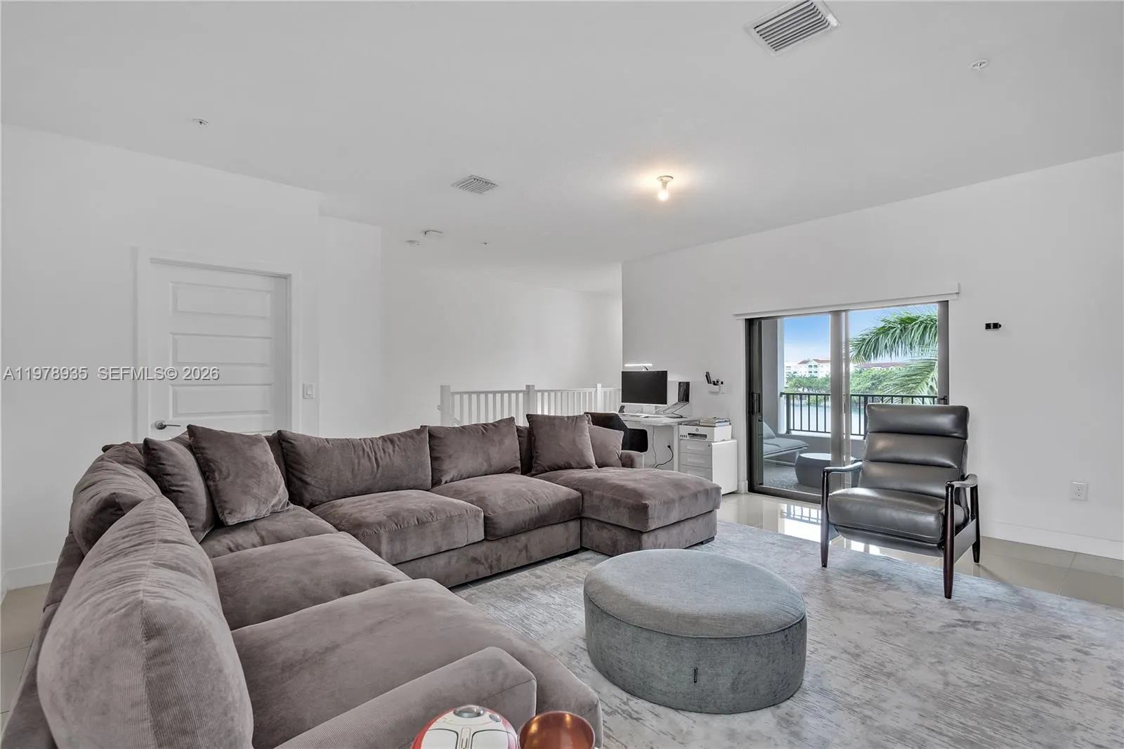 4703 Nw 84th Ct 4703, Doral, Florida 33166, Doral, Florida 33166, 3 Bedrooms Bedrooms, ,3 BathroomsBathrooms,Residential Lease,For Rent,4703 Nw 84th Ct 4703, Doral, Florida 33166,A11978935