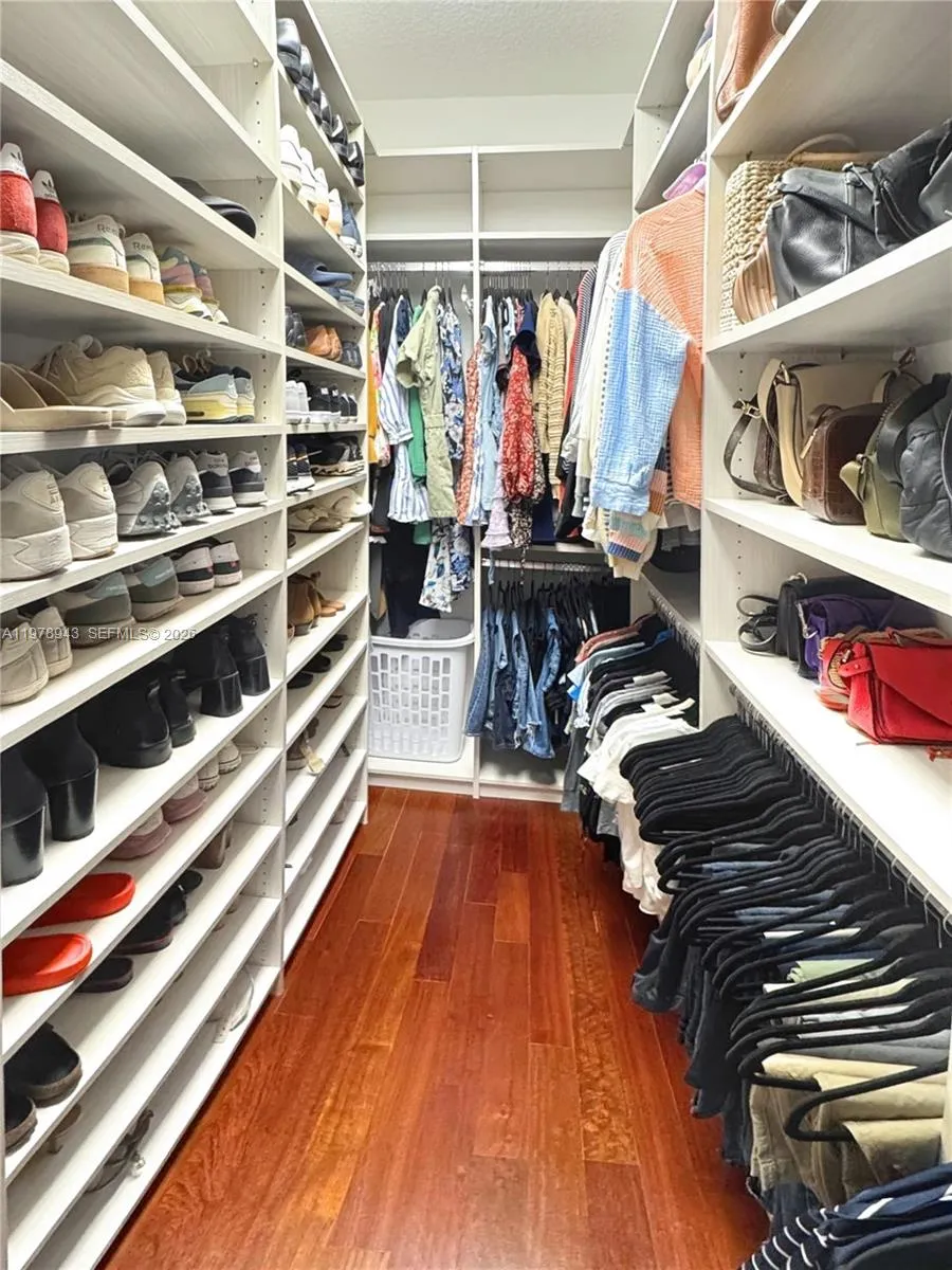 229 Sw 9th Ave, Fort Lauderdale, Florida 33312, Fort Lauderdale, Florida 33312, 3 Bedrooms Bedrooms, ,3 BathroomsBathrooms,Residential,For Sale,229 Sw 9th Ave, Fort Lauderdale, Florida 33312,A11978943