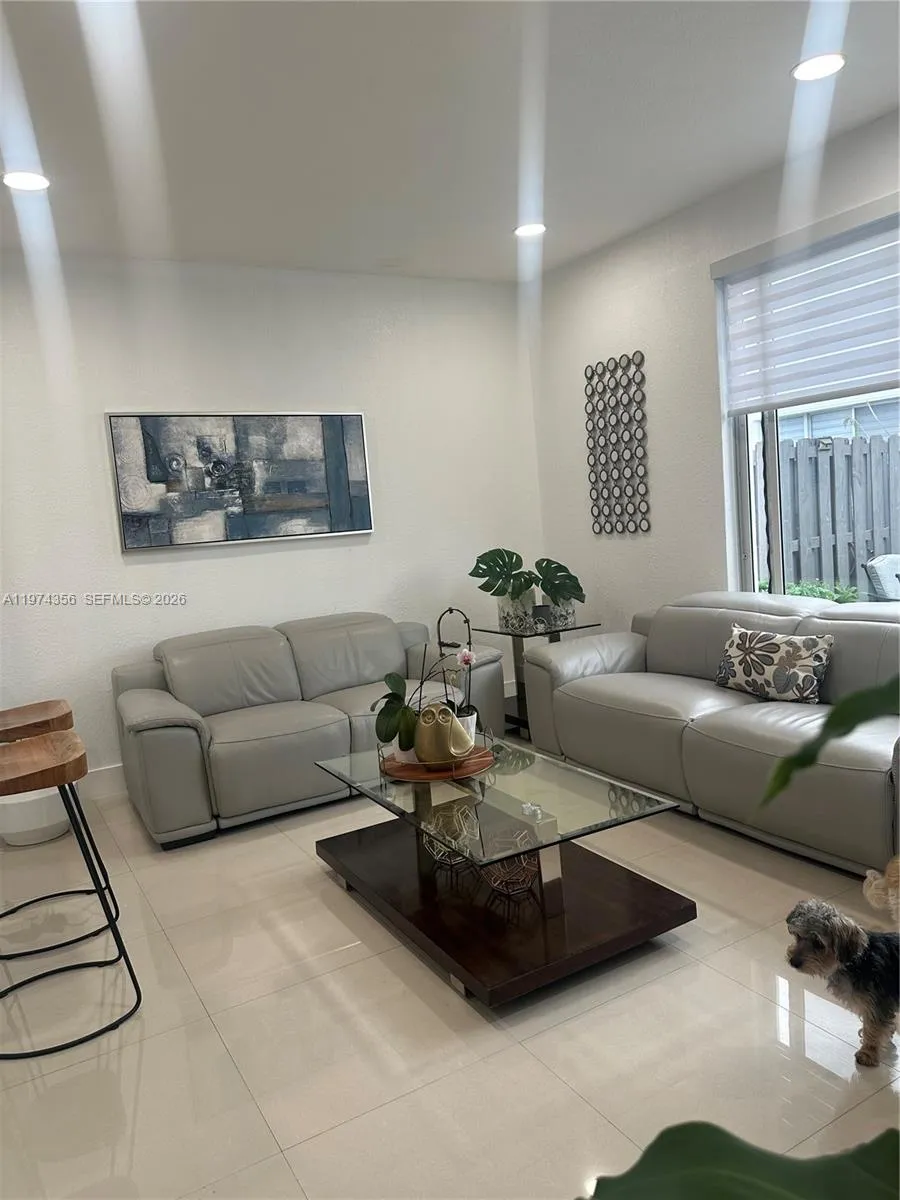 15775 Sw 41st St 68, Miramar, Florida 33027, Miramar, Florida 33027, 3 Bedrooms Bedrooms, ,2 BathroomsBathrooms,Residential,For Sale,15775 Sw 41st St 68, Miramar, Florida 33027,A11974356