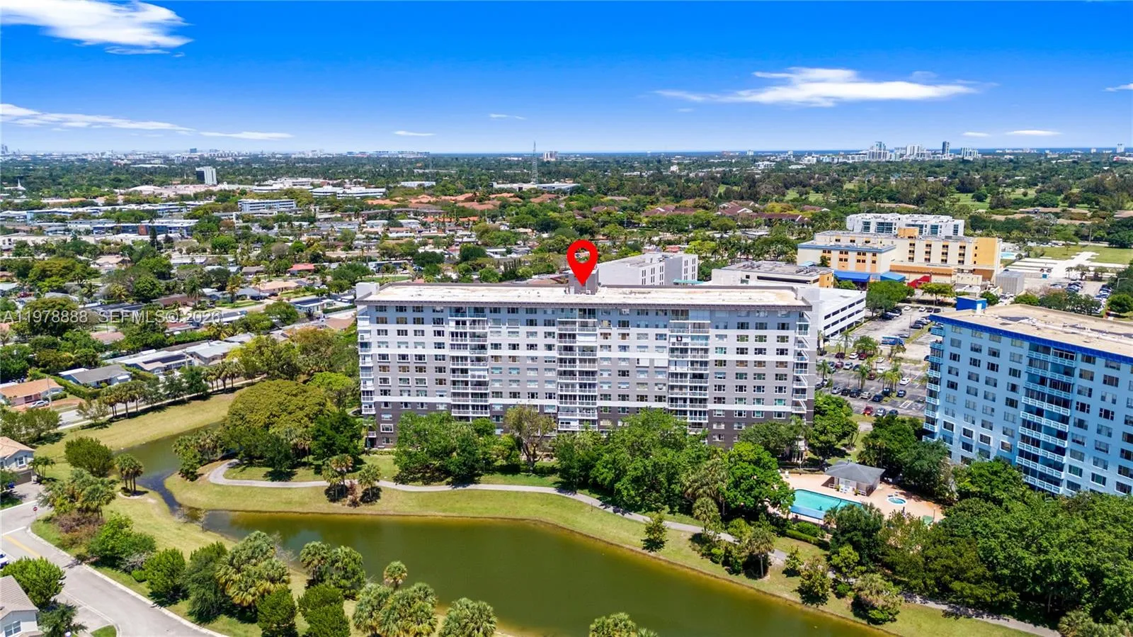 3850 Washington St 816, Hollywood, Florida 33021, Hollywood, Florida 33021, 2 Bedrooms Bedrooms, ,2 BathroomsBathrooms,Residential,For Sale,3850 Washington St 816, Hollywood, Florida 33021,A11978888