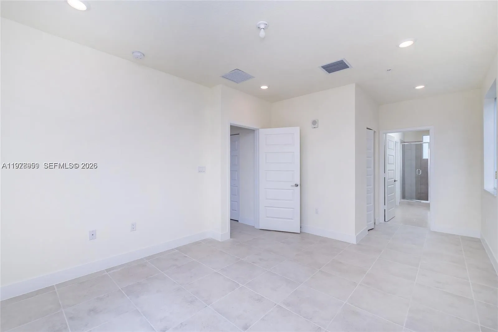 6410 Nw 102nd Path 303, Doral, Florida 33178, Doral, Florida 33178, 3 Bedrooms Bedrooms, ,2 BathroomsBathrooms,Residential Lease,For Rent,6410 Nw 102nd Path 303, Doral, Florida 33178,A11978959