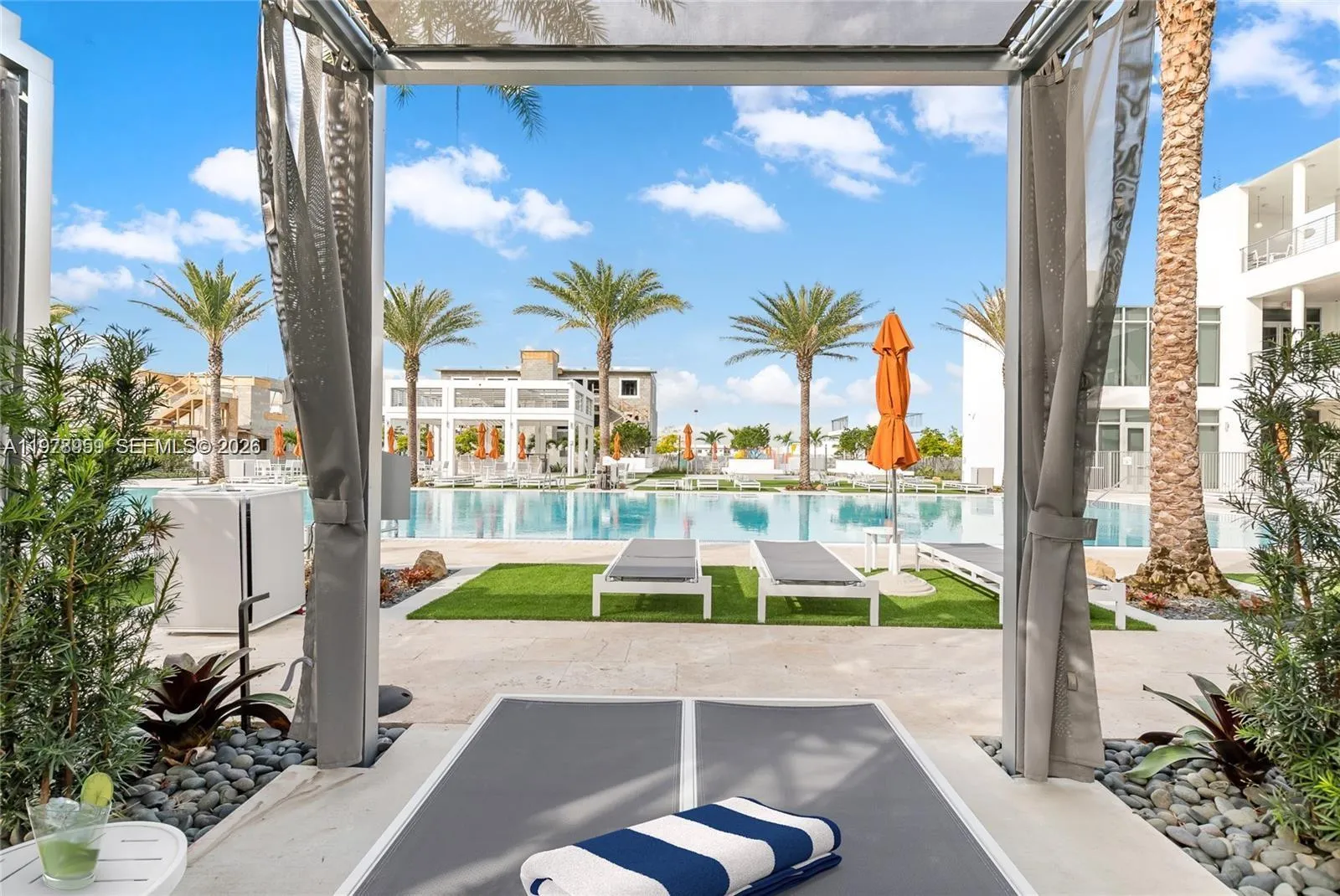 6410 Nw 102nd Path 303, Doral, Florida 33178, Doral, Florida 33178, 3 Bedrooms Bedrooms, ,2 BathroomsBathrooms,Residential Lease,For Rent,6410 Nw 102nd Path 303, Doral, Florida 33178,A11978959