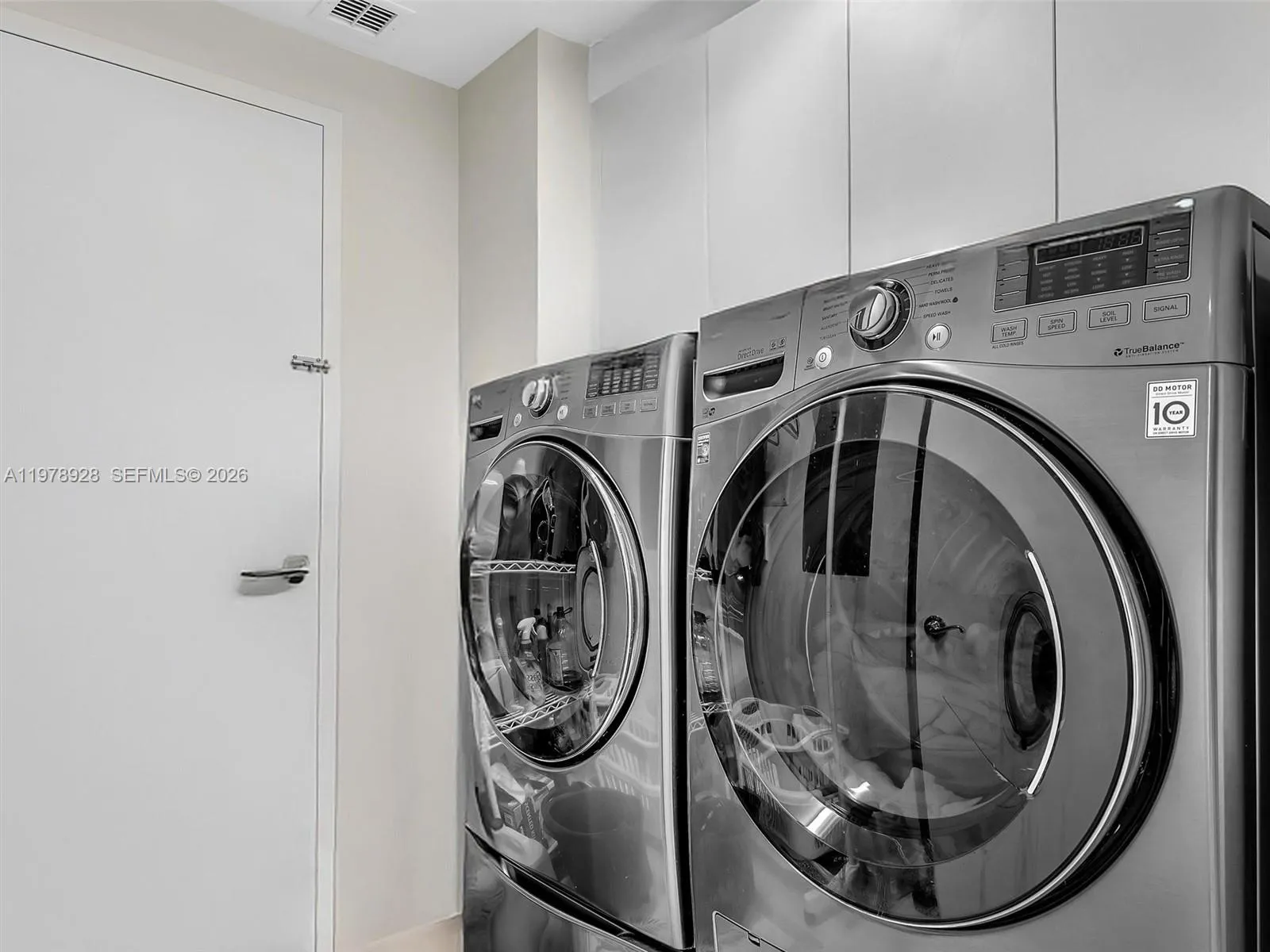 3535 S Ocean Dr 905, Hollywood, Florida 33019, Hollywood, Florida 33019, 3 Bedrooms Bedrooms, ,3 BathroomsBathrooms,Residential Lease,For Rent,3535 S Ocean Dr 905, Hollywood, Florida 33019,A11978928