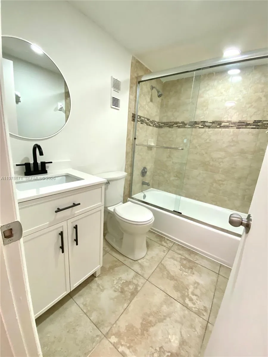 10090 Nw 80th Ct 1553, Hialeah Gardens, Florida 33, Hialeah Gardens, Florida 33016, 3 Bedrooms Bedrooms, ,2 BathroomsBathrooms,Residential,For Sale,10090 Nw 80th Ct 1553, Hialeah Gardens, Florida 33,A11978871