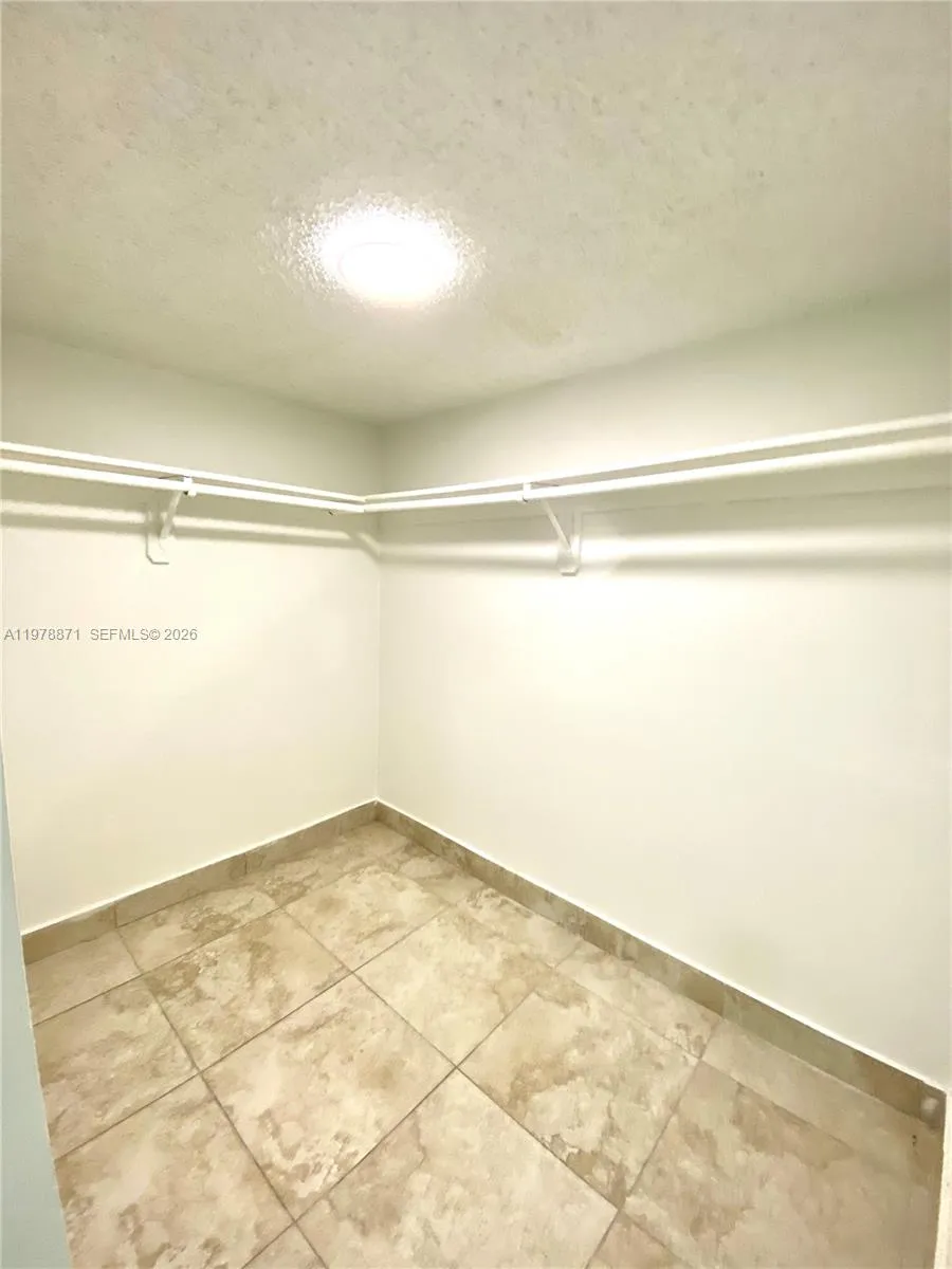 10090 Nw 80th Ct 1553, Hialeah Gardens, Florida 33, Hialeah Gardens, Florida 33016, 3 Bedrooms Bedrooms, ,2 BathroomsBathrooms,Residential,For Sale,10090 Nw 80th Ct 1553, Hialeah Gardens, Florida 33,A11978871