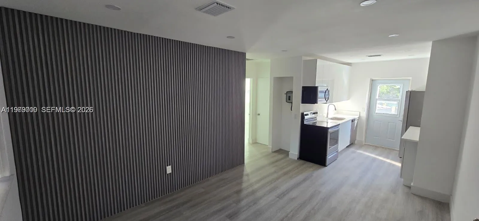 1812 Scott St 1812, Hollywood, Florida 33020, Hollywood, Florida 33020, 3 Bedrooms Bedrooms, ,1 BathroomBathrooms,Residential Lease,For Rent,1812 Scott St 1812, Hollywood, Florida 33020,A11979009