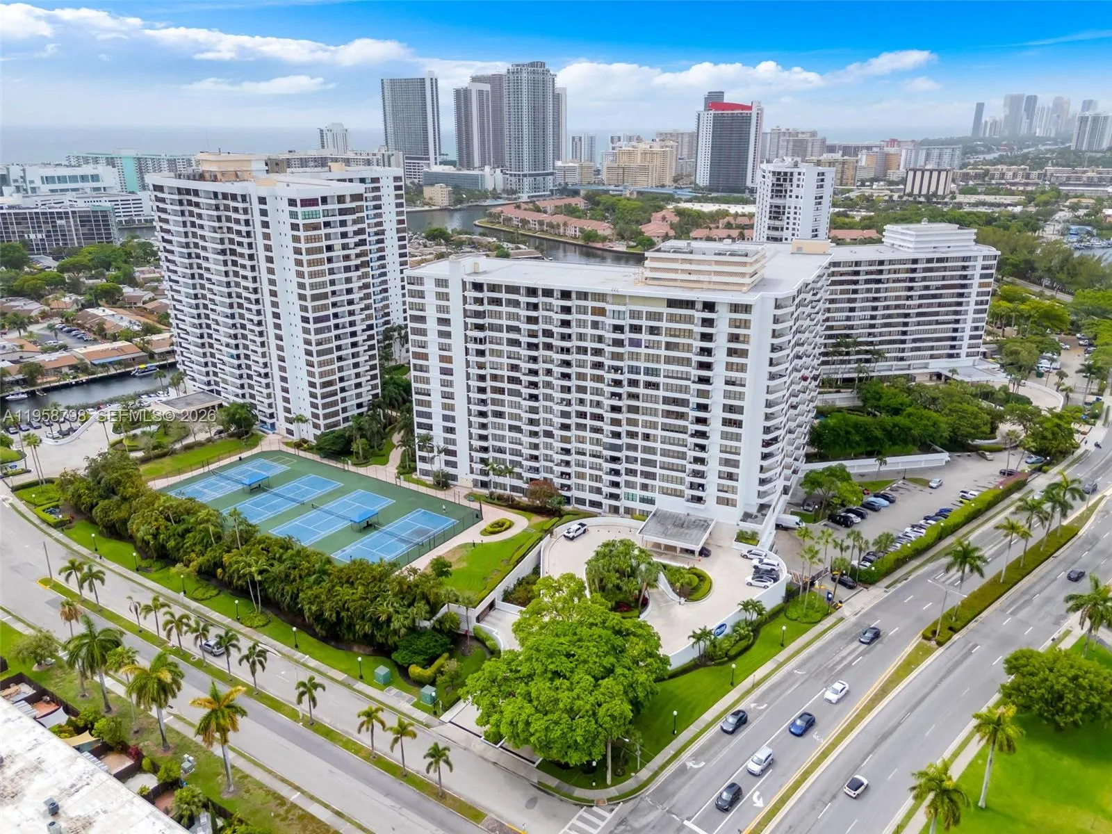 600 Ne Three Islands Blvd 1021, Hallandale Beach, Hallandale Beach, Florida 33009, 2 Bedrooms Bedrooms, ,2 BathroomsBathrooms,Residential,For Sale,600 Ne Three Islands Blvd 1021, Hallandale Beach, ,A11958798