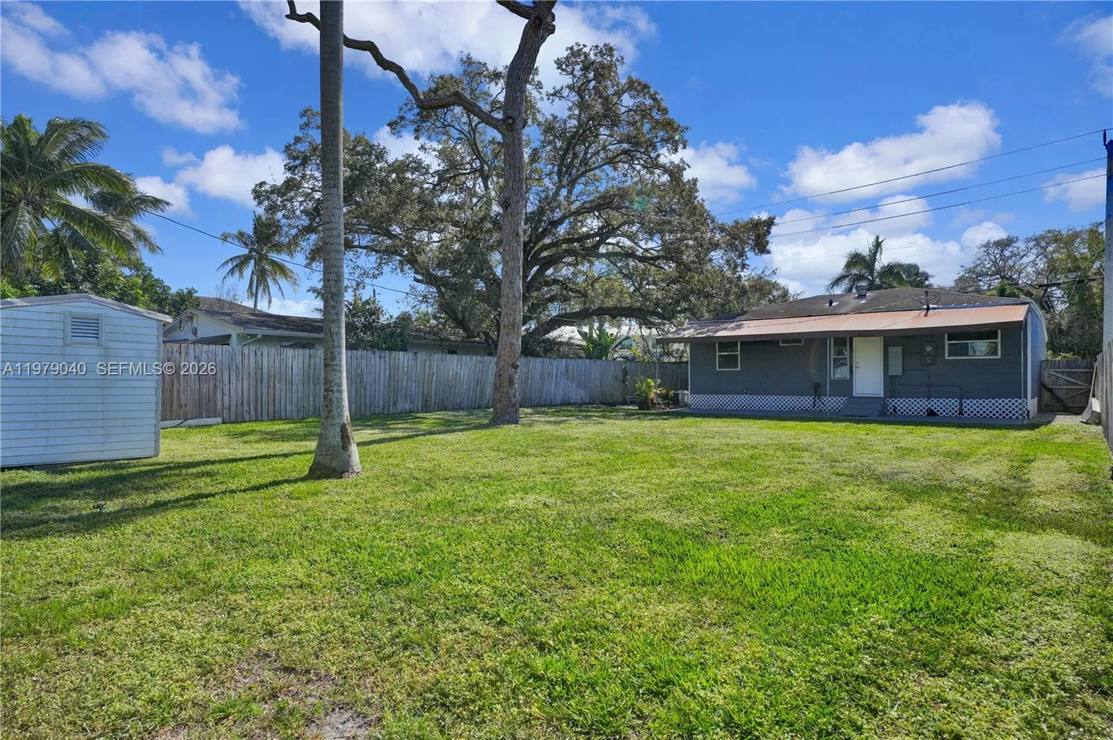 607 Sw 9th St, Fort Lauderdale, Florida 33315, Fort Lauderdale, Florida 33315, 2 Bedrooms Bedrooms, ,1 BathroomBathrooms,Residential Lease,For Rent,607 Sw 9th St, Fort Lauderdale, Florida 33315,A11979040