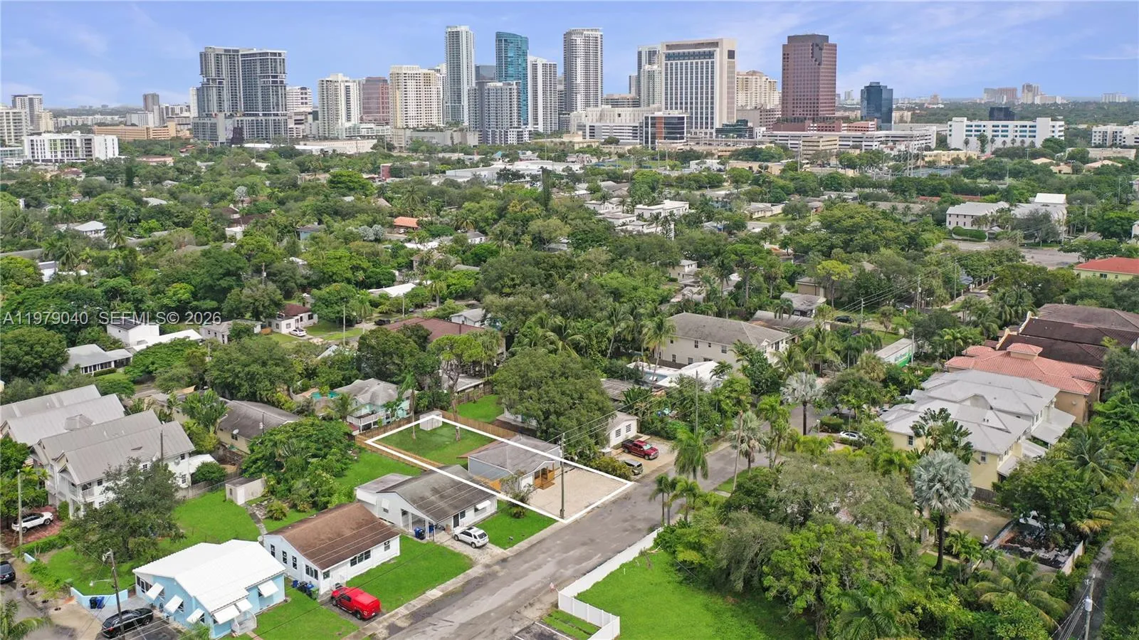 607 Sw 9th St, Fort Lauderdale, Florida 33315, Fort Lauderdale, Florida 33315, 2 Bedrooms Bedrooms, ,1 BathroomBathrooms,Residential Lease,For Rent,607 Sw 9th St, Fort Lauderdale, Florida 33315,A11979040