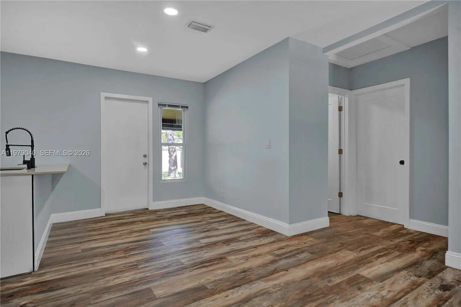 607 Sw 9th St, Fort Lauderdale, Florida 33315, Fort Lauderdale, Florida 33315, 2 Bedrooms Bedrooms, ,1 BathroomBathrooms,Residential Lease,For Rent,607 Sw 9th St, Fort Lauderdale, Florida 33315,A11979040