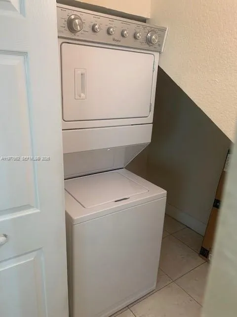 2945 Coconut Ave, Miami, Florida 33133, Miami, Florida 33133, ,Residential Income,For Sale,2945 Coconut Ave, Miami, Florida 33133,A11977562