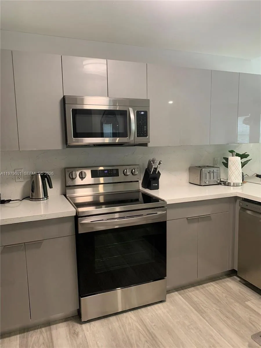 10902 Nw 83rd St 216, Doral, Florida 33178, Doral, Florida 33178, 3 Bedrooms Bedrooms, ,2 BathroomsBathrooms,Residential Lease,For Rent,10902 Nw 83rd St 216, Doral, Florida 33178,A11979001