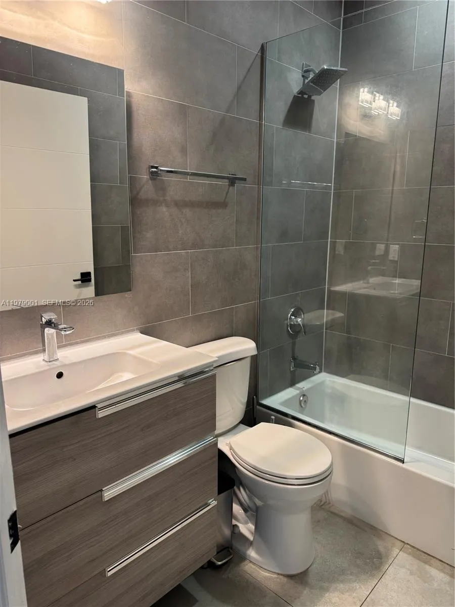 10902 Nw 83rd St 216, Doral, Florida 33178, Doral, Florida 33178, 3 Bedrooms Bedrooms, ,2 BathroomsBathrooms,Residential Lease,For Rent,10902 Nw 83rd St 216, Doral, Florida 33178,A11979001