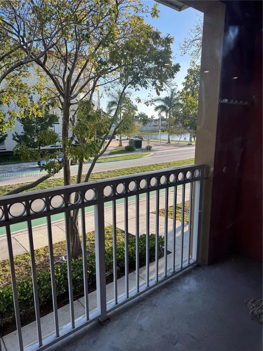 10902 Nw 83rd St 216, Doral, Florida 33178, Doral, Florida 33178, 3 Bedrooms Bedrooms, ,2 BathroomsBathrooms,Residential Lease,For Rent,10902 Nw 83rd St 216, Doral, Florida 33178,A11979001