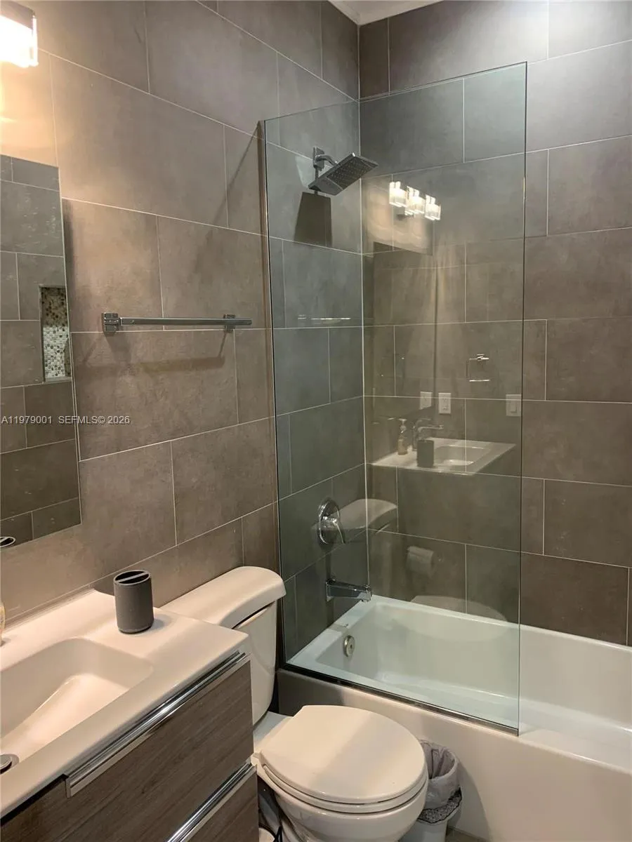 10902 Nw 83rd St 216, Doral, Florida 33178, Doral, Florida 33178, 3 Bedrooms Bedrooms, ,2 BathroomsBathrooms,Residential Lease,For Rent,10902 Nw 83rd St 216, Doral, Florida 33178,A11979001