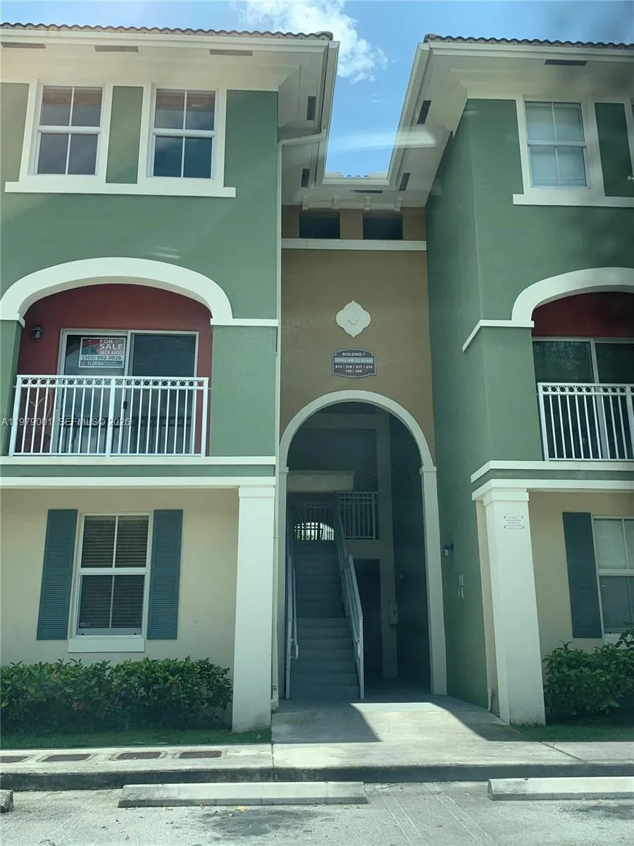 10902 Nw 83rd St 216, Doral, Florida 33178, Doral, Florida 33178, 3 Bedrooms Bedrooms, ,2 BathroomsBathrooms,Residential Lease,For Rent,10902 Nw 83rd St 216, Doral, Florida 33178,A11979001