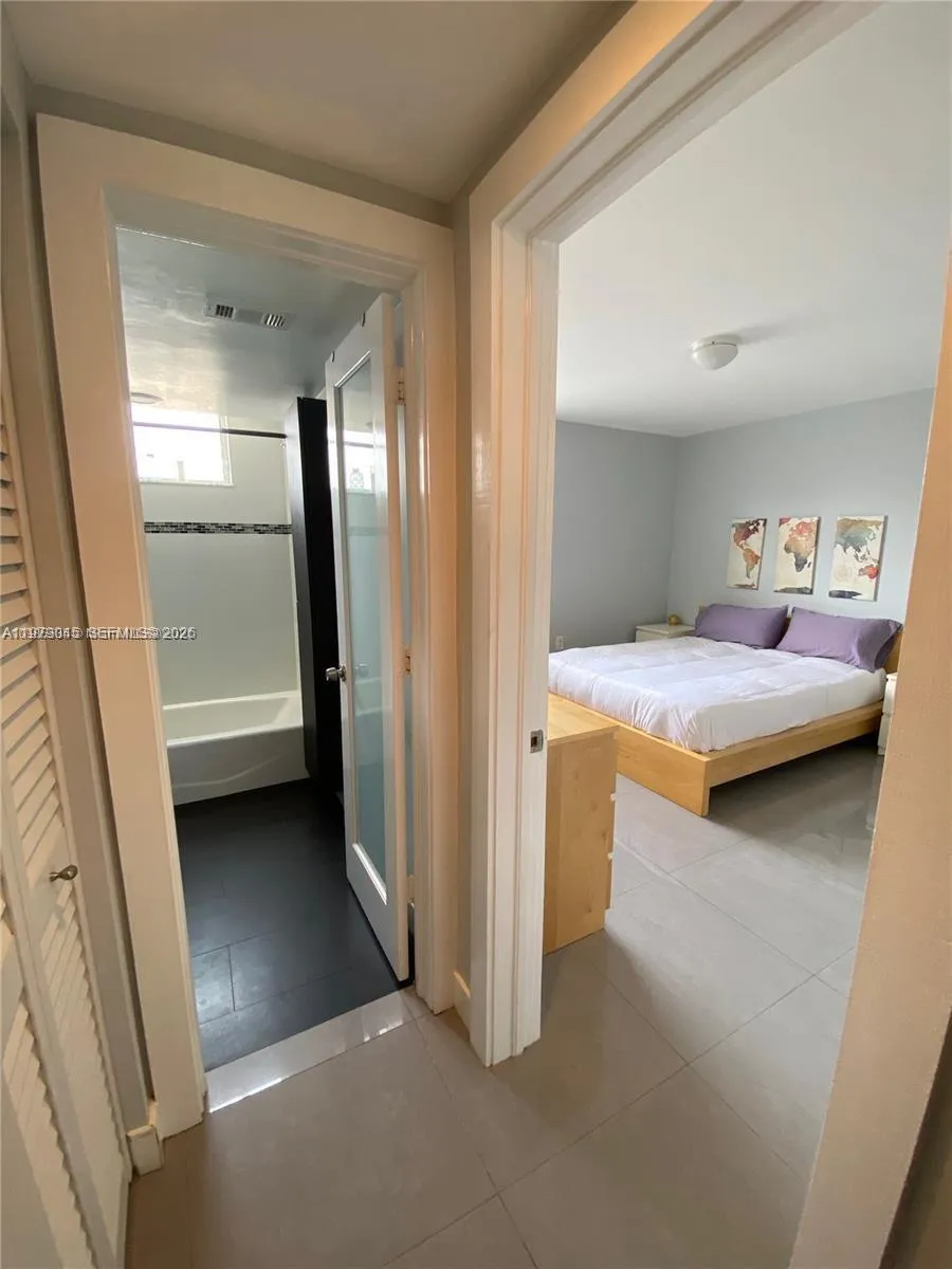 921 Jefferson Ave 3b, Miami Beach, Florida 33139, Miami Beach, Florida 33139, 1 Bedroom Bedrooms, ,1 BathroomBathrooms,Residential Lease,For Rent,921 Jefferson Ave 3b, Miami Beach, Florida 33139,A11979045