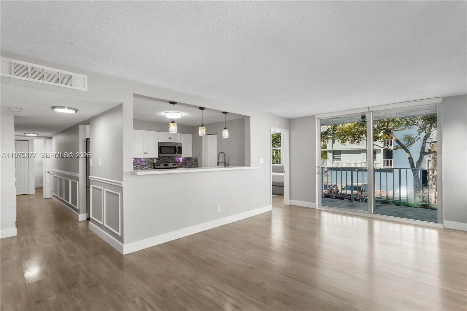 16558 Ne 26th Ave 2g, North Miami Beach, Florida 3, North Miami Beach, Florida 33160, 2 Bedrooms Bedrooms, ,2 BathroomsBathrooms,Residential,For Sale,16558 Ne 26th Ave 2g, North Miami Beach, Florida 3,A11975077