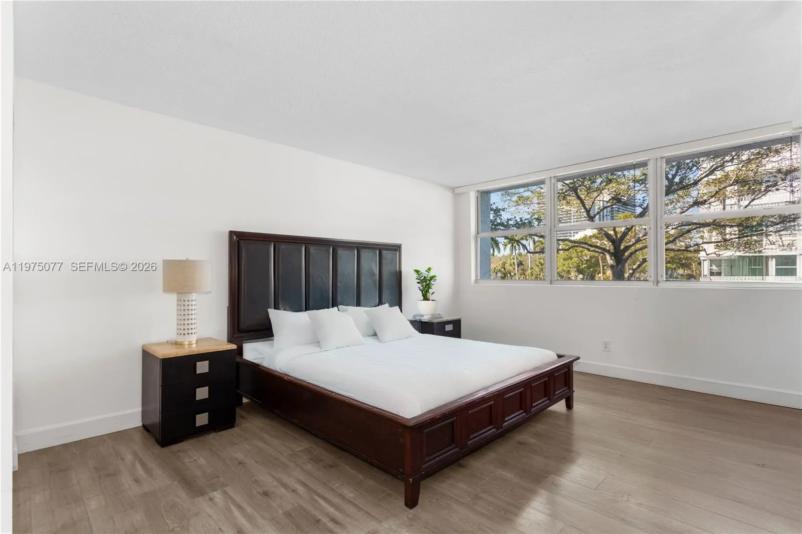 16558 Ne 26th Ave 2g, North Miami Beach, Florida 3, North Miami Beach, Florida 33160, 2 Bedrooms Bedrooms, ,2 BathroomsBathrooms,Residential,For Sale,16558 Ne 26th Ave 2g, North Miami Beach, Florida 3,A11975077